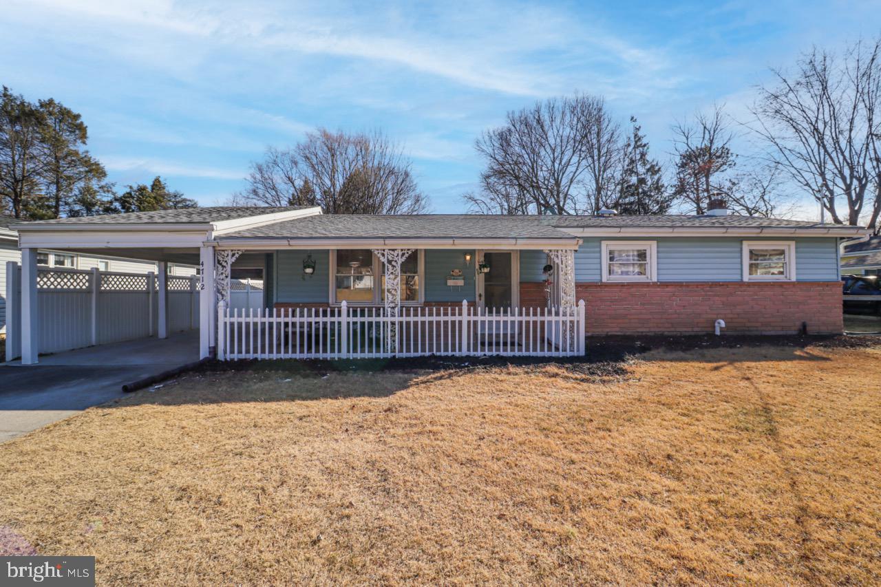 DELBROOK MANOR - Residential