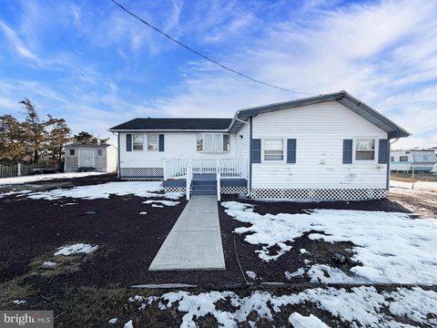 Homes For Sale - 307 E Edgewater Avenue<br/> PLEASANTVILLE, NJ 08232