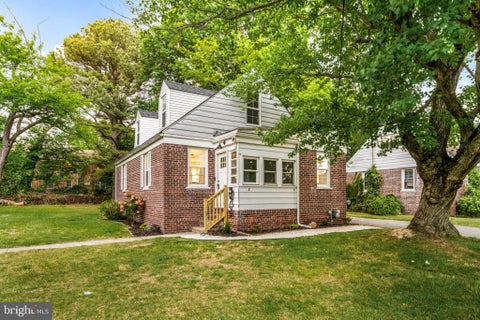 Homes For Sale - 1 Dixie Drive<br/> Salem County, PENNS GROVE, NJ 08069