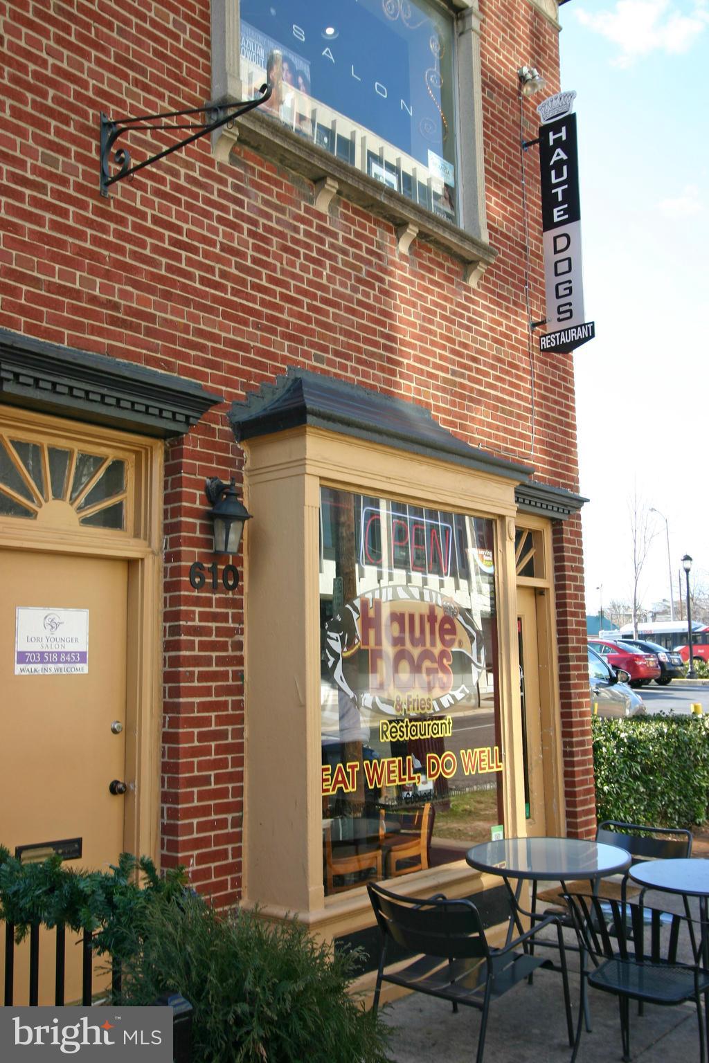 LIBERTY ROW - Residential