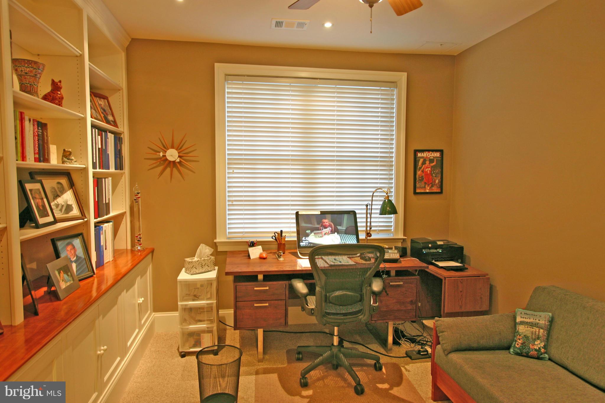 LIBERTY ROW - Residential