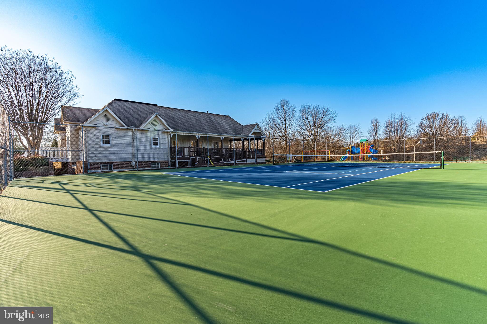 TIERS OF MANCHESTER LAKES - Residential