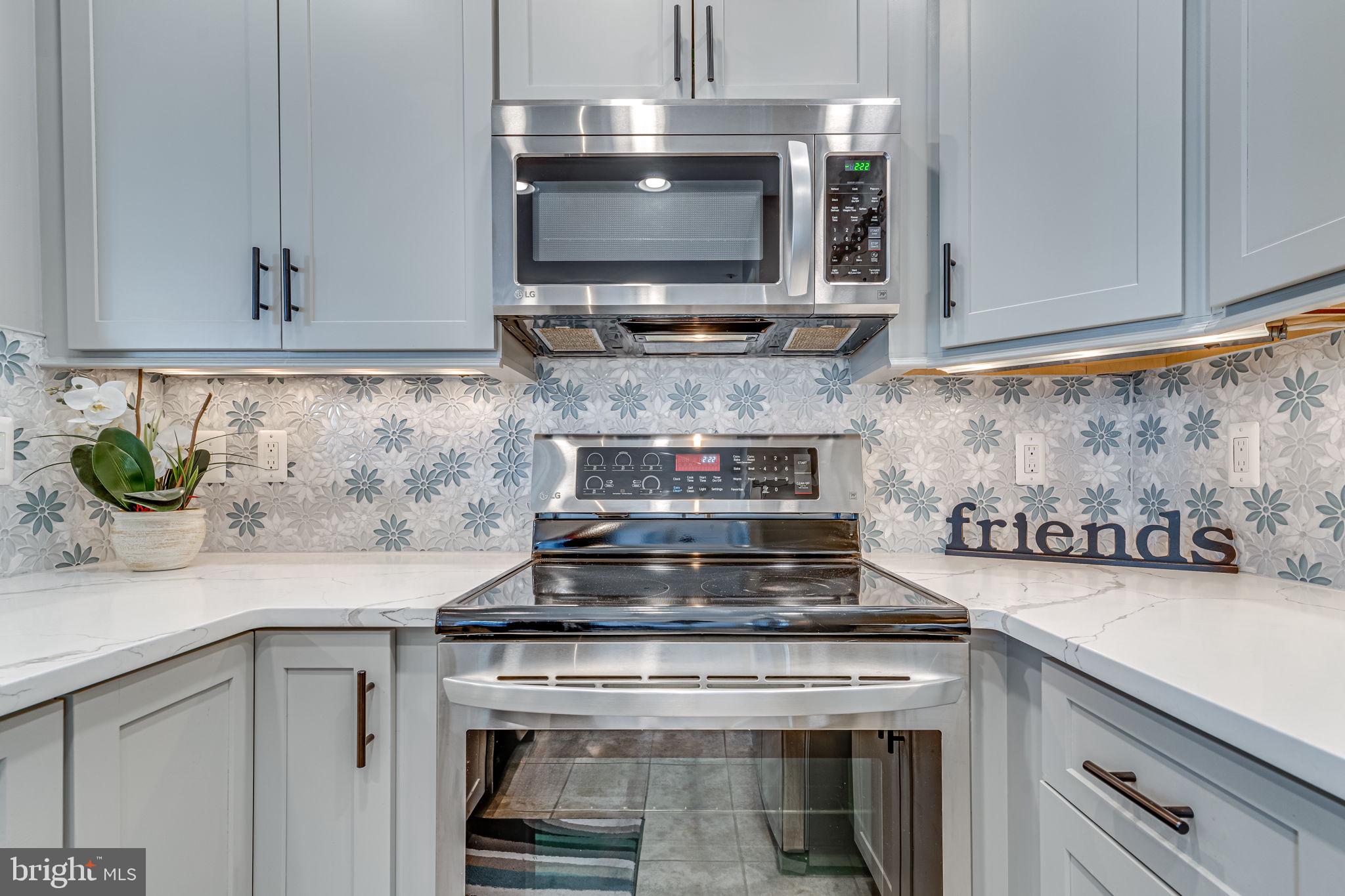 TIERS OF MANCHESTER LAKES - Residential