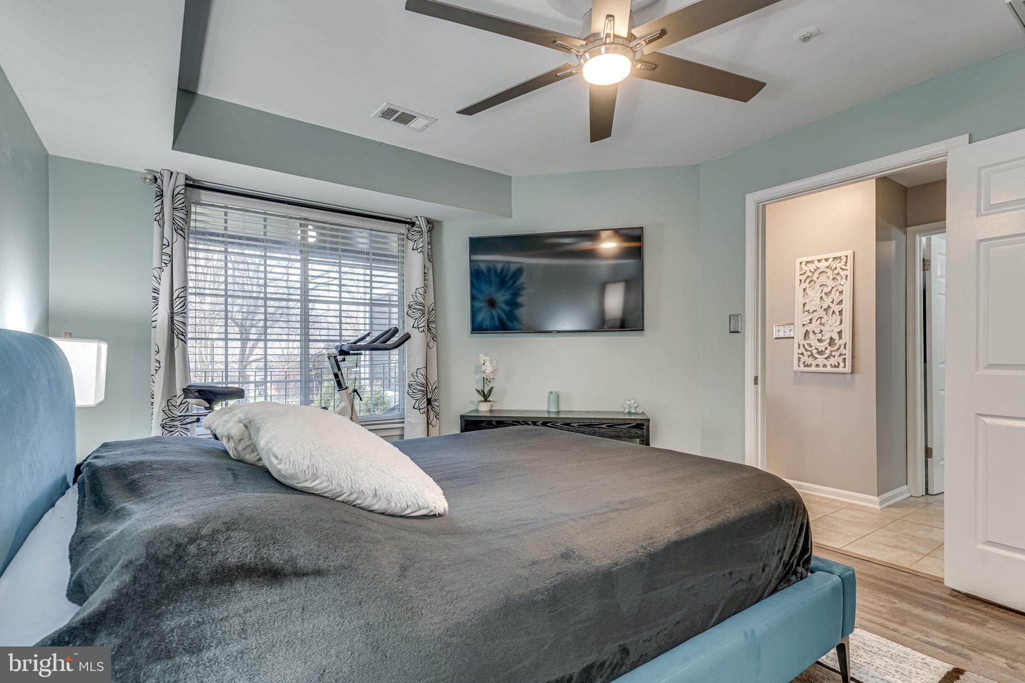 TIERS OF MANCHESTER LAKES - Residential