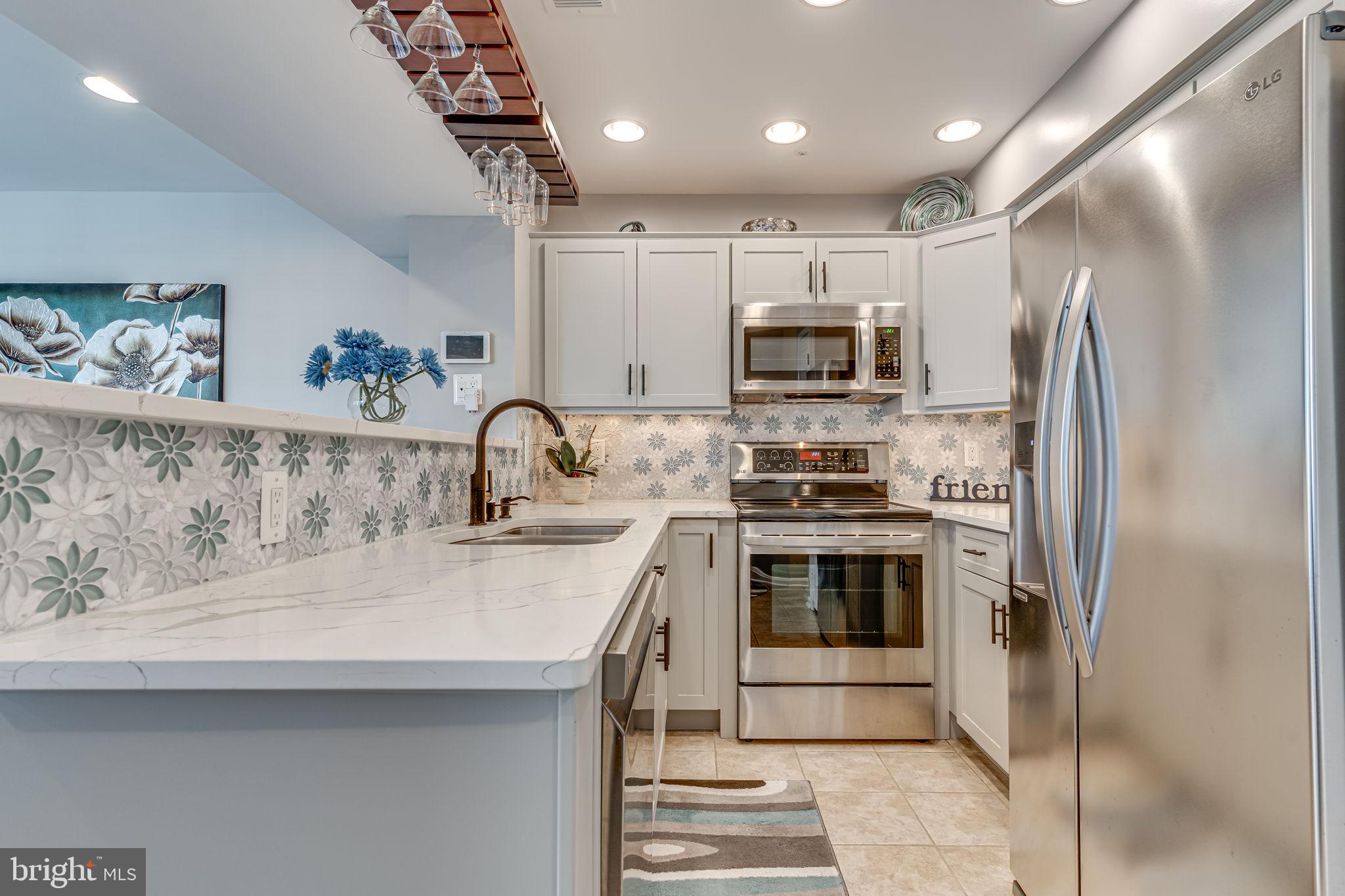 TIERS OF MANCHESTER LAKES - Residential