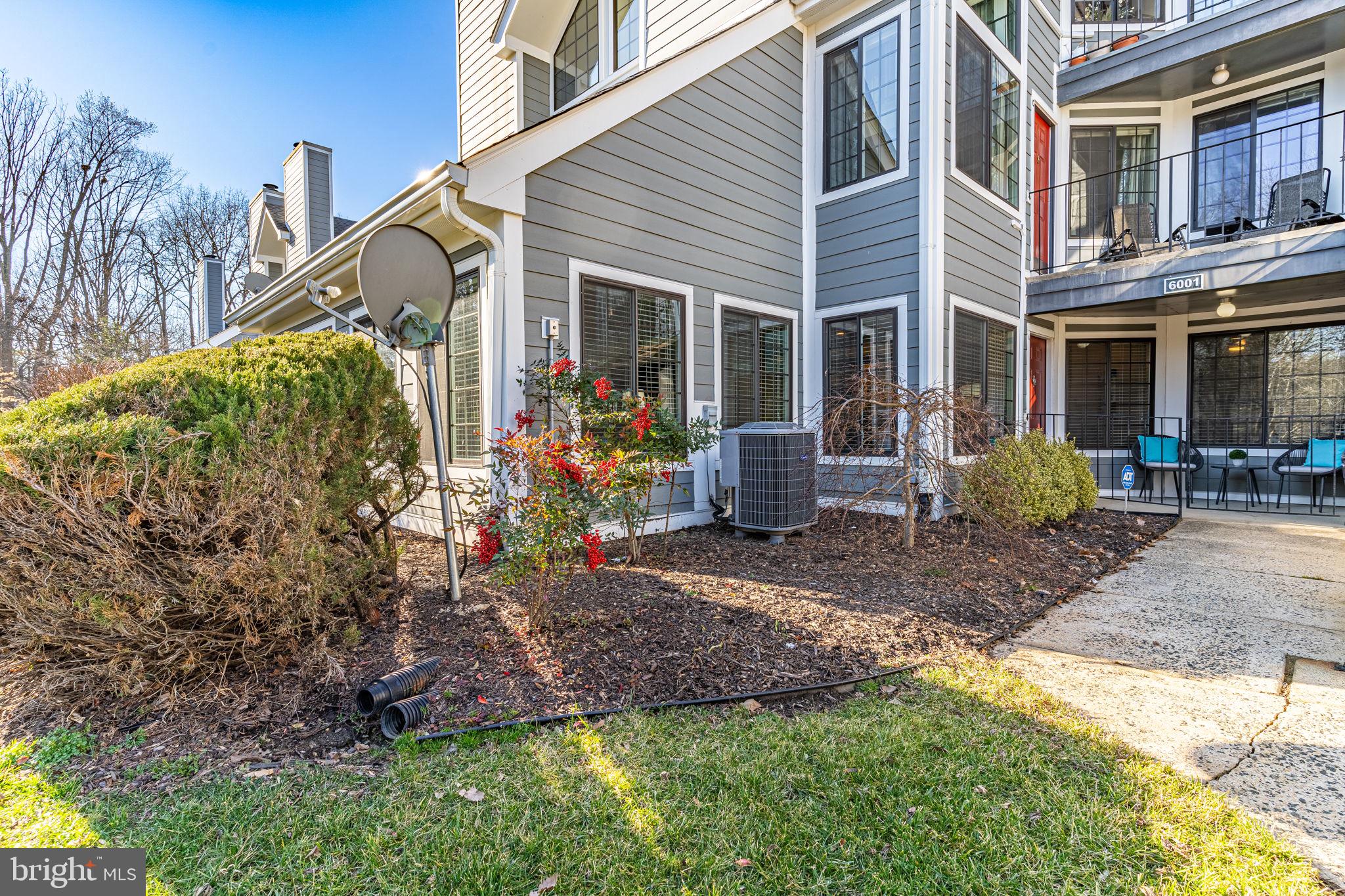 TIERS OF MANCHESTER LAKES - Residential