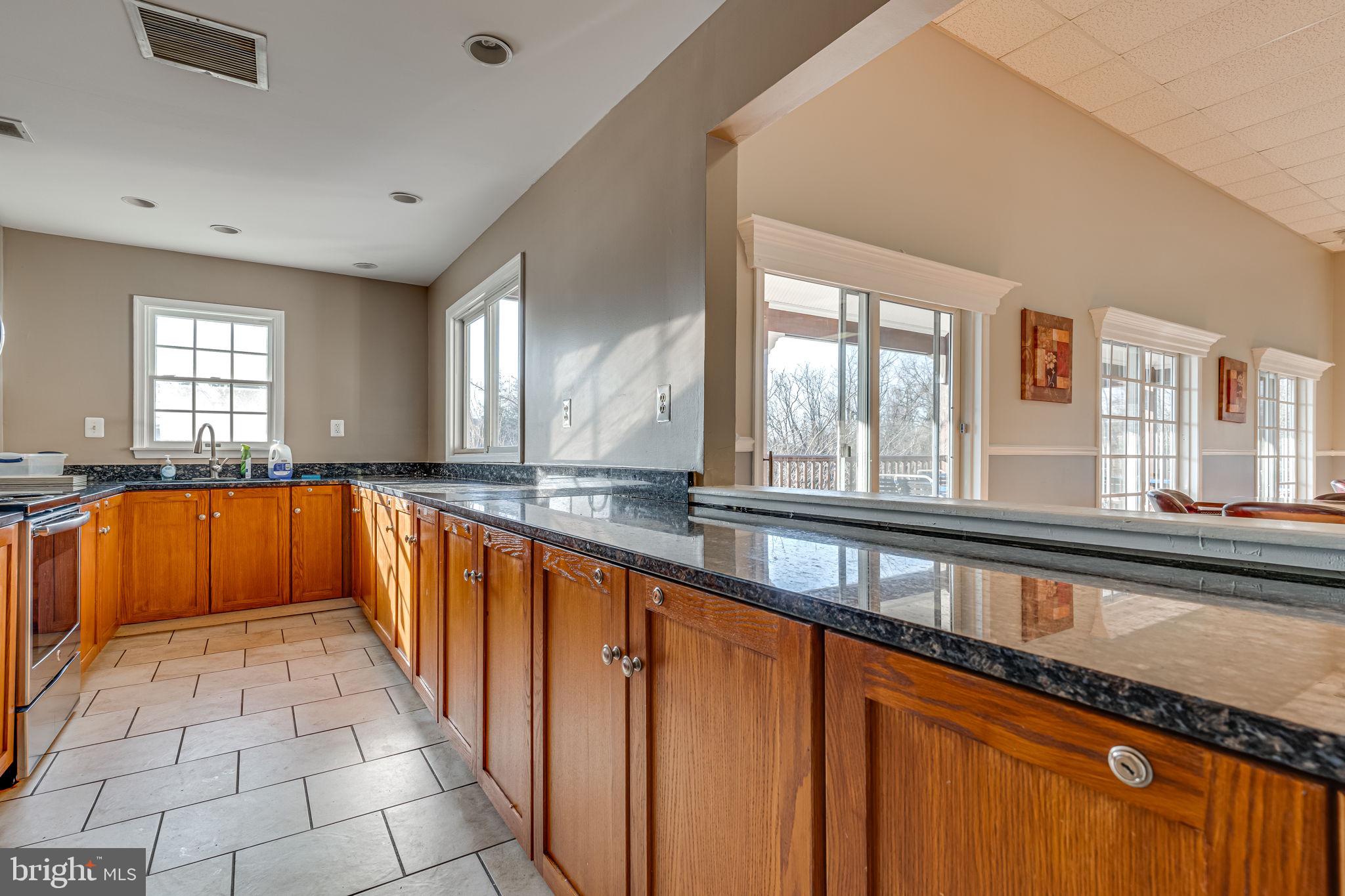 TIERS OF MANCHESTER LAKES - Residential