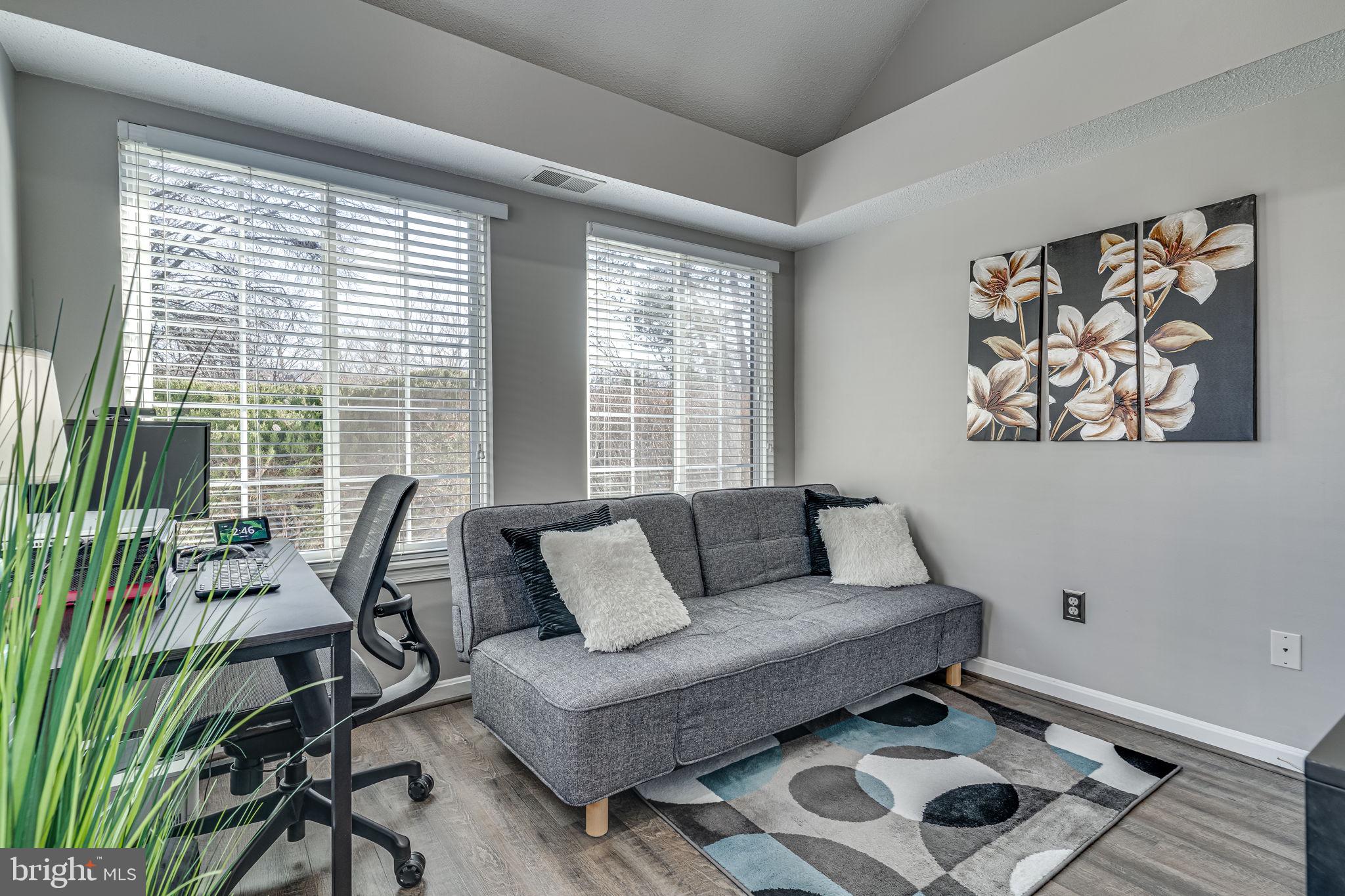 TIERS OF MANCHESTER LAKES - Residential