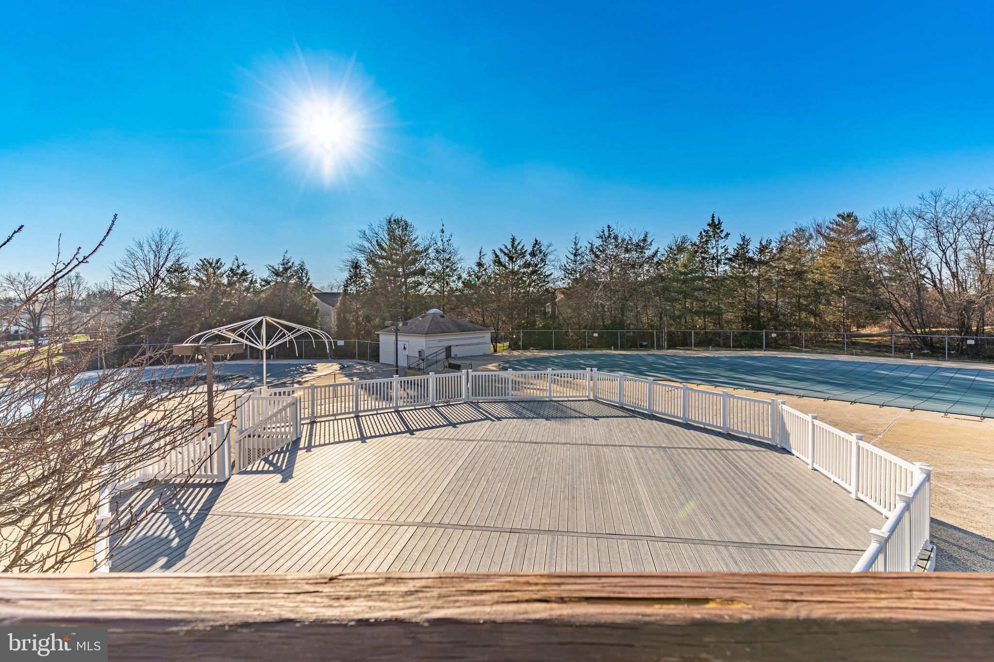 TIERS OF MANCHESTER LAKES - Residential