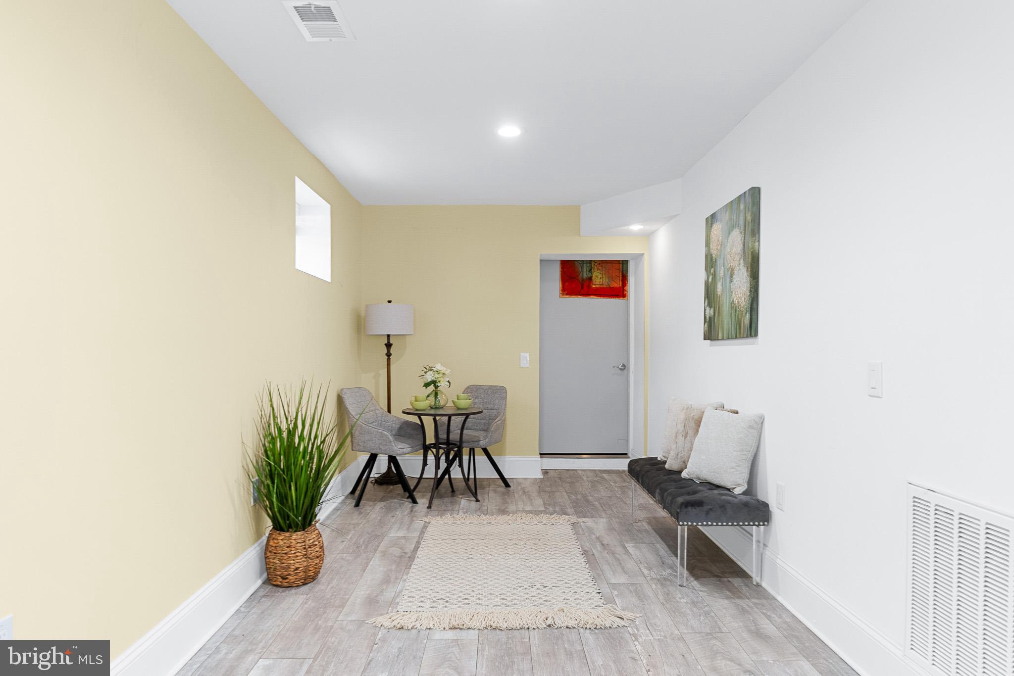 FAIRMOUNT HEIGHTS - Residential
