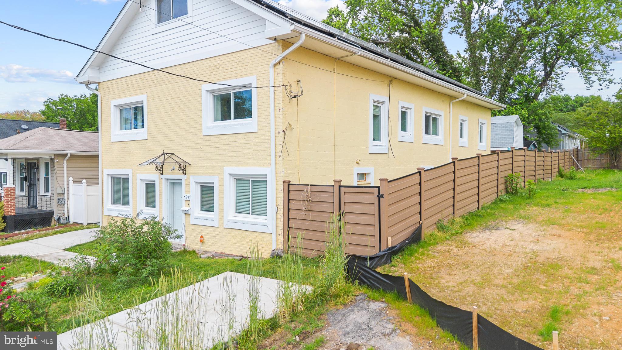 FAIRMOUNT HEIGHTS - Residential