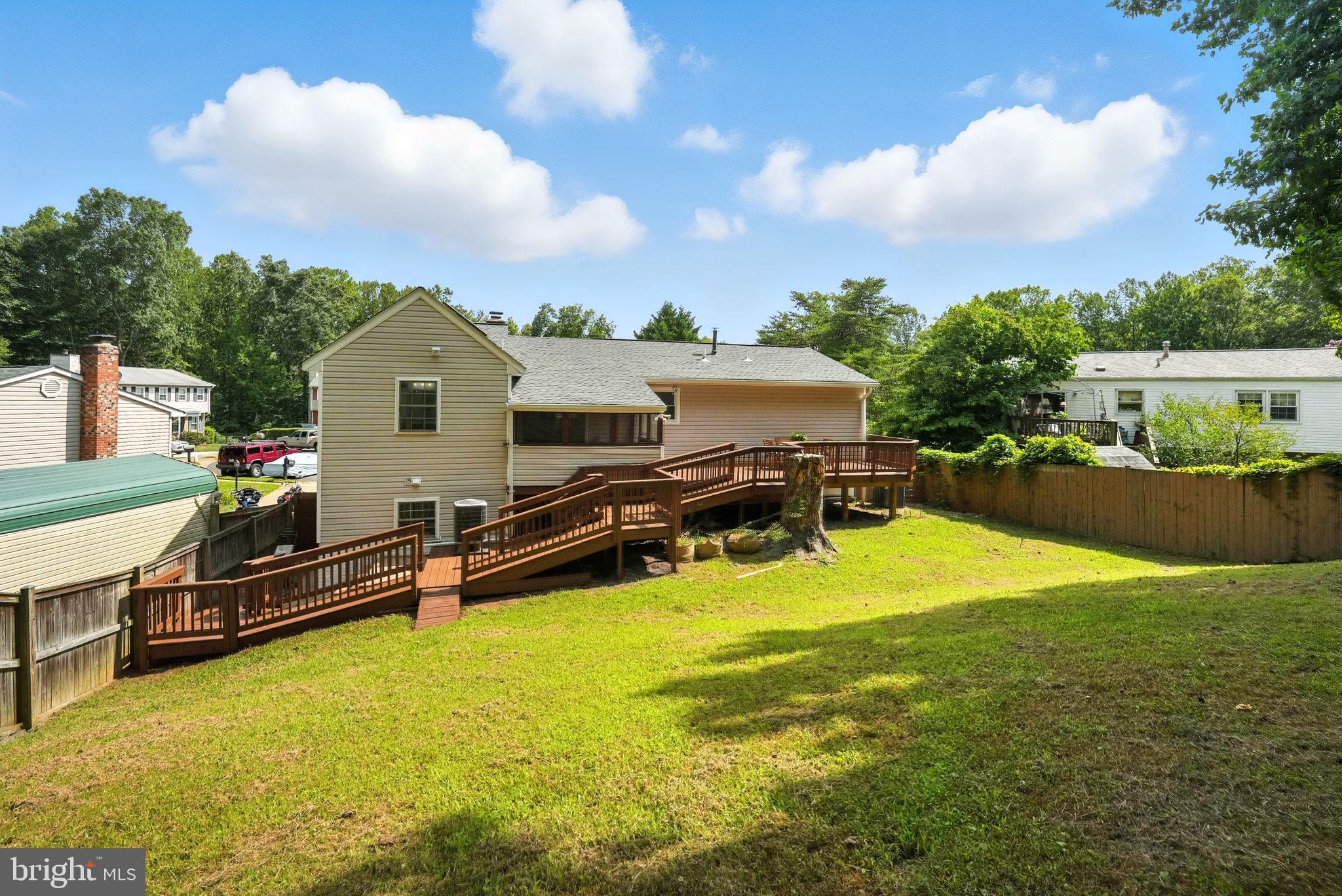 DALE CITY - Residential