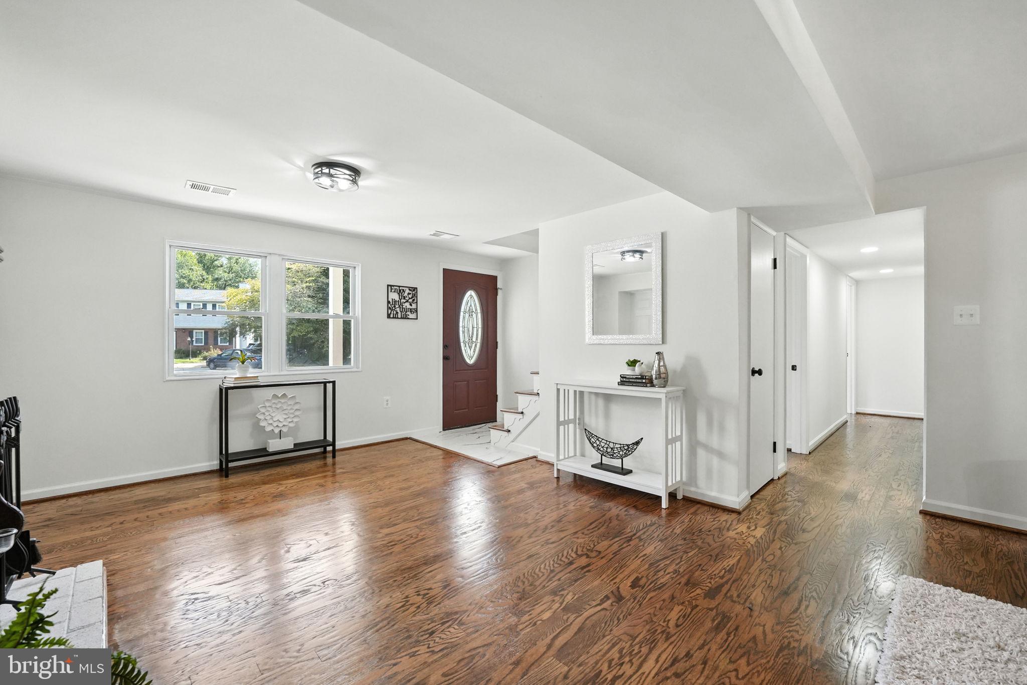 DALE CITY - Residential