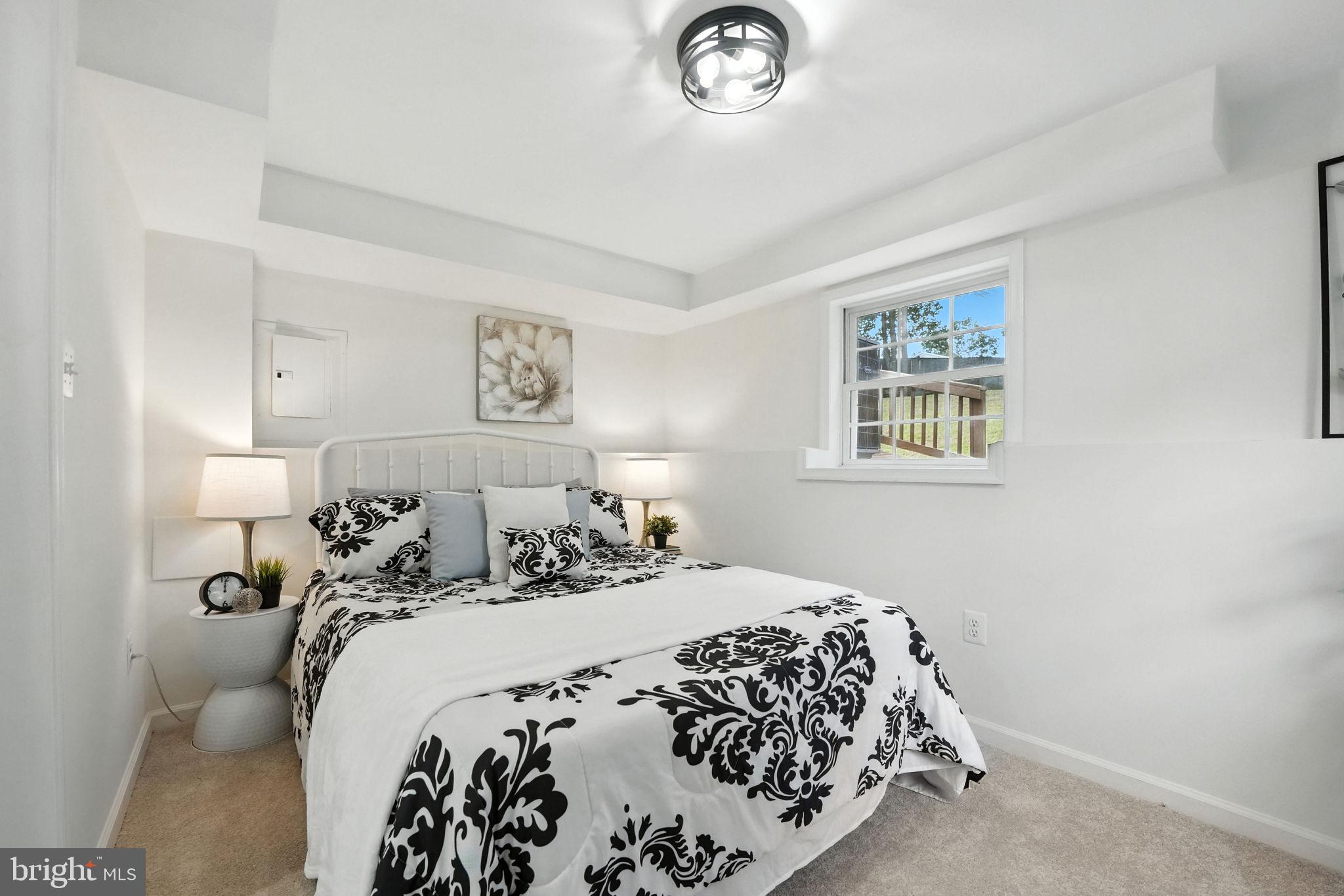 DALE CITY - Residential