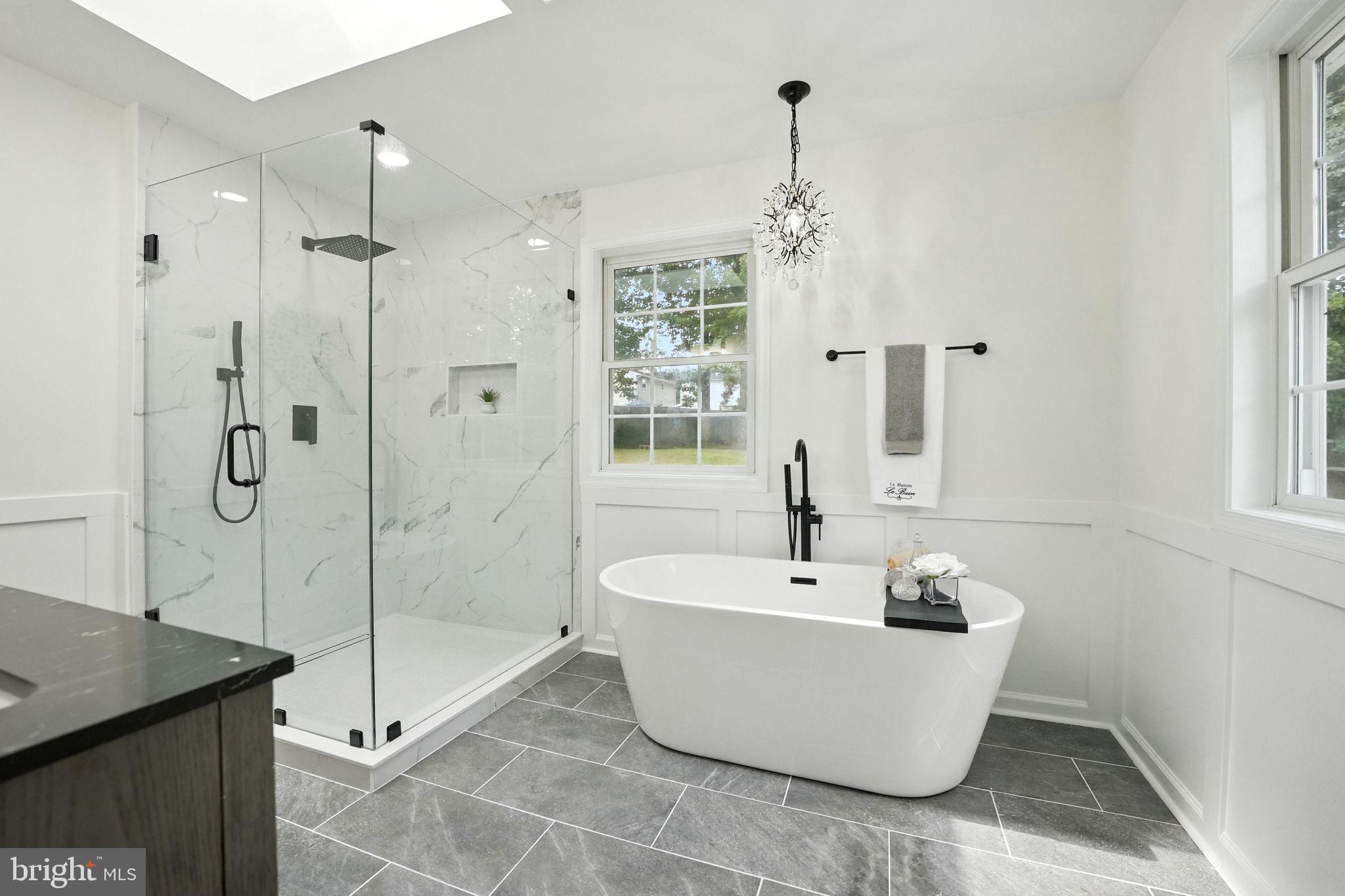 DALE CITY - Residential