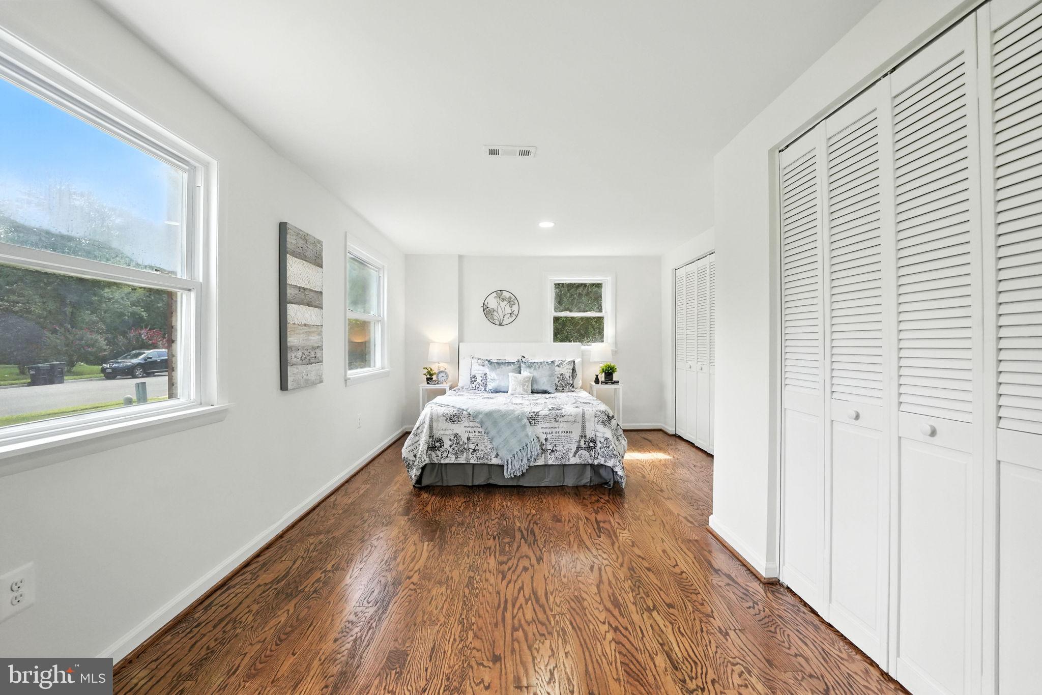 DALE CITY - Residential