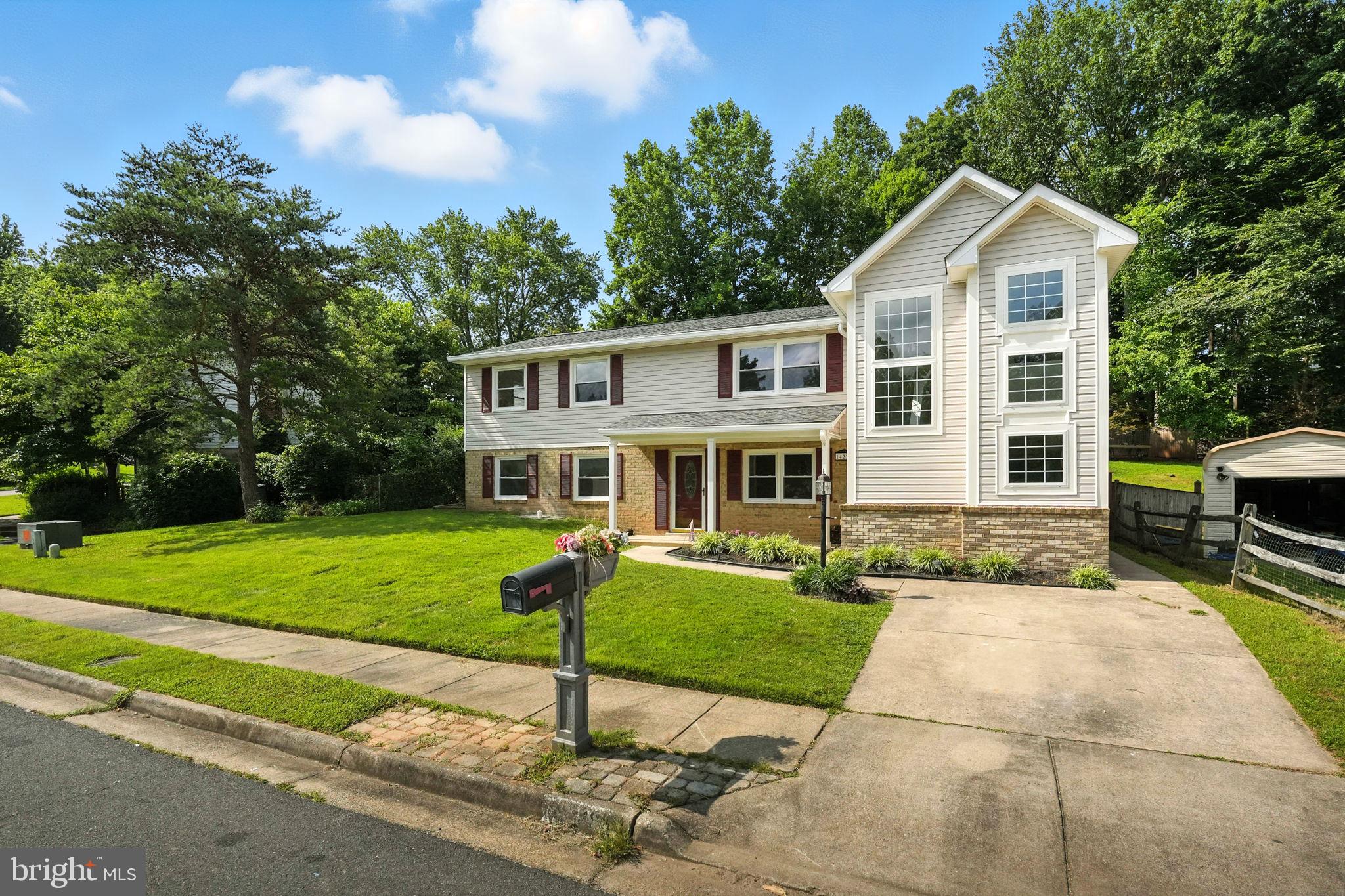 DALE CITY - Residential