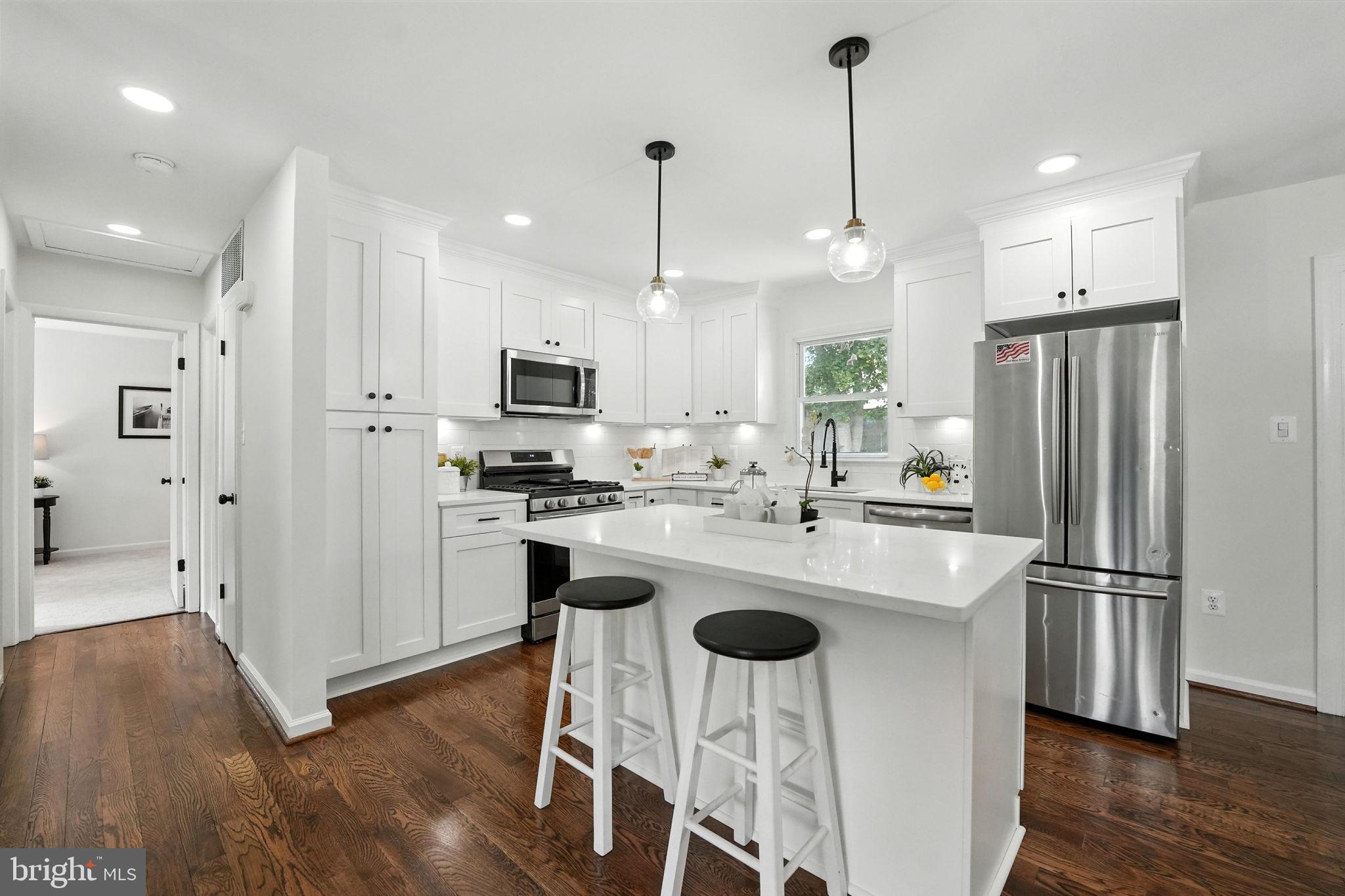 DALE CITY - Residential