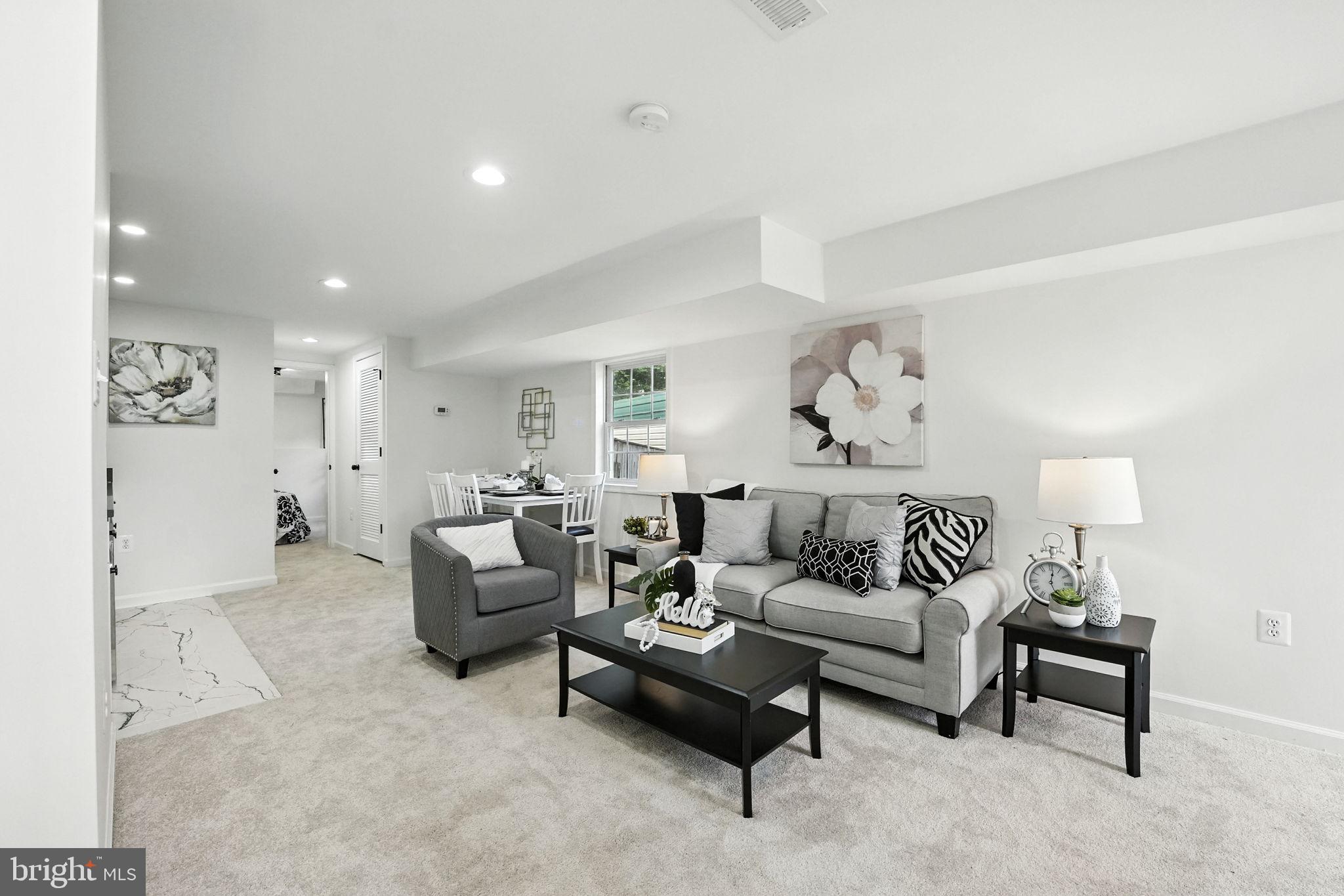 DALE CITY - Residential