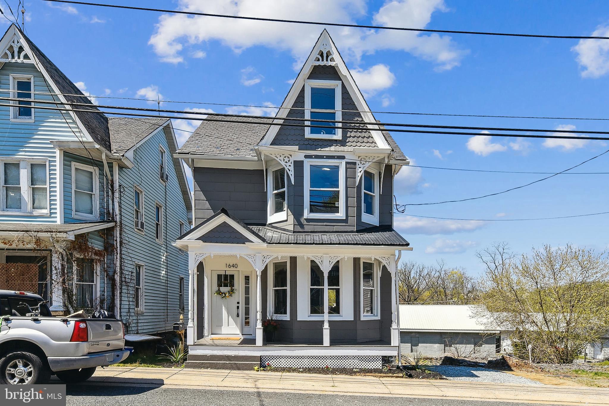 CARDIFF - Residential