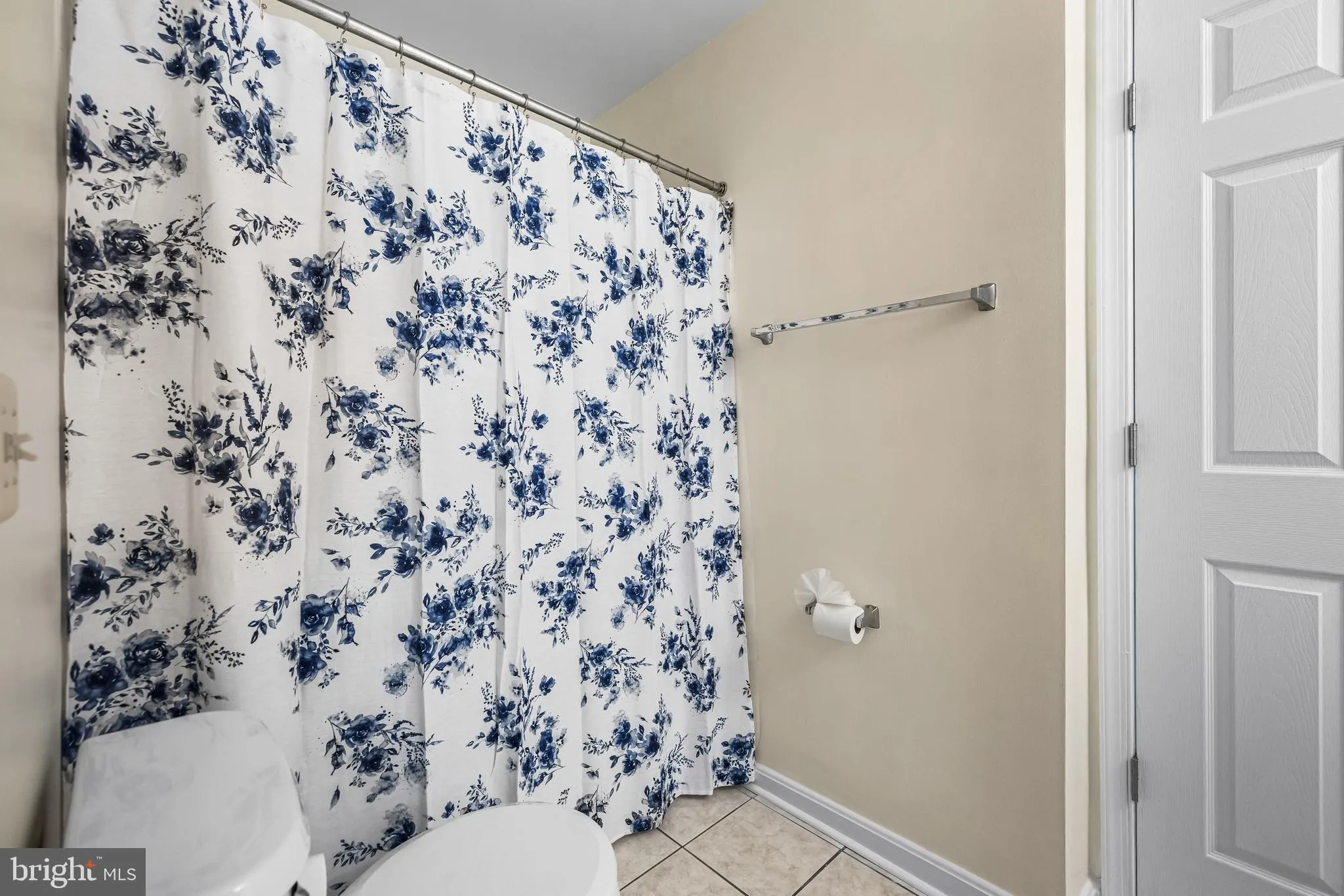 Pikesville, Maryland 21208, United States, 3 Bedrooms Bedrooms, ,2 BathroomsBathrooms,Residential,Pending,21786