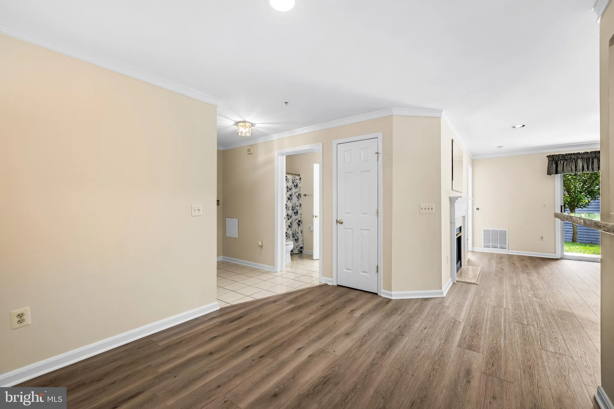 Pikesville, Maryland 21208, United States, 3 Bedrooms Bedrooms, ,2 BathroomsBathrooms,Residential,Pending,21786