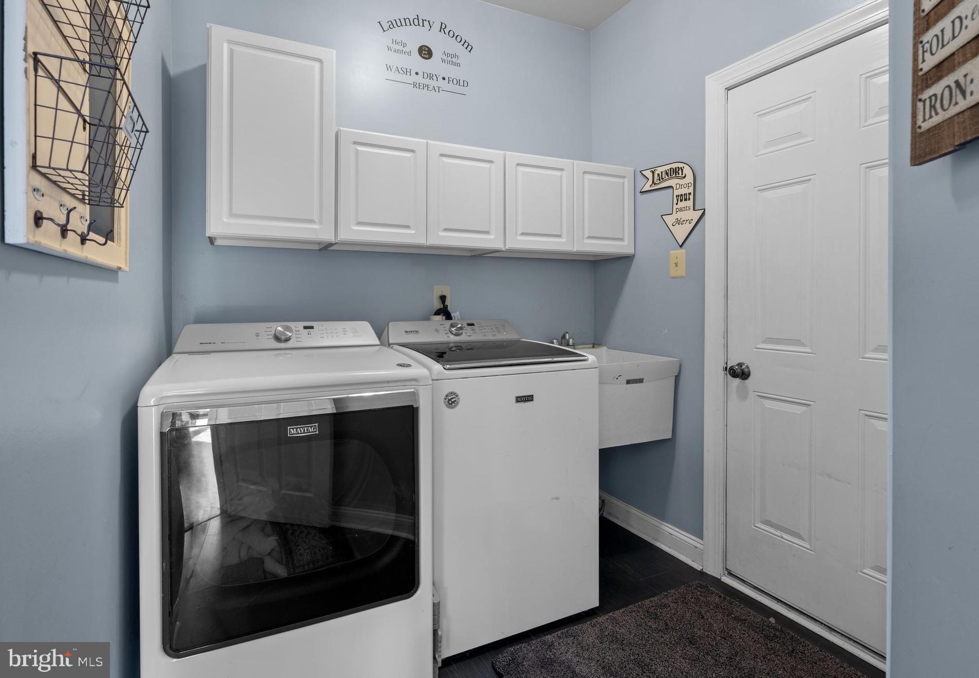 ESTATES AT WARRINGTON RIDGE - Residential