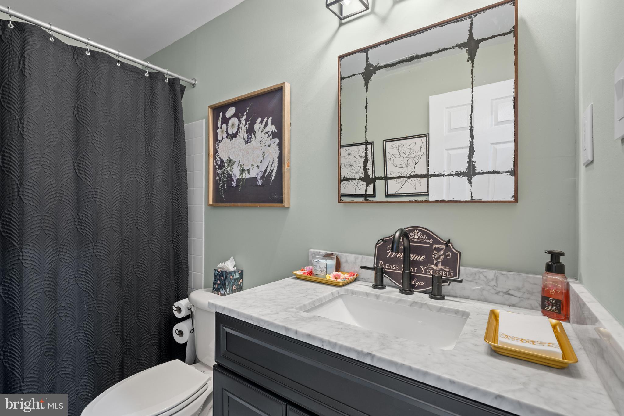 ESTATES AT WARRINGTON RIDGE - Residential