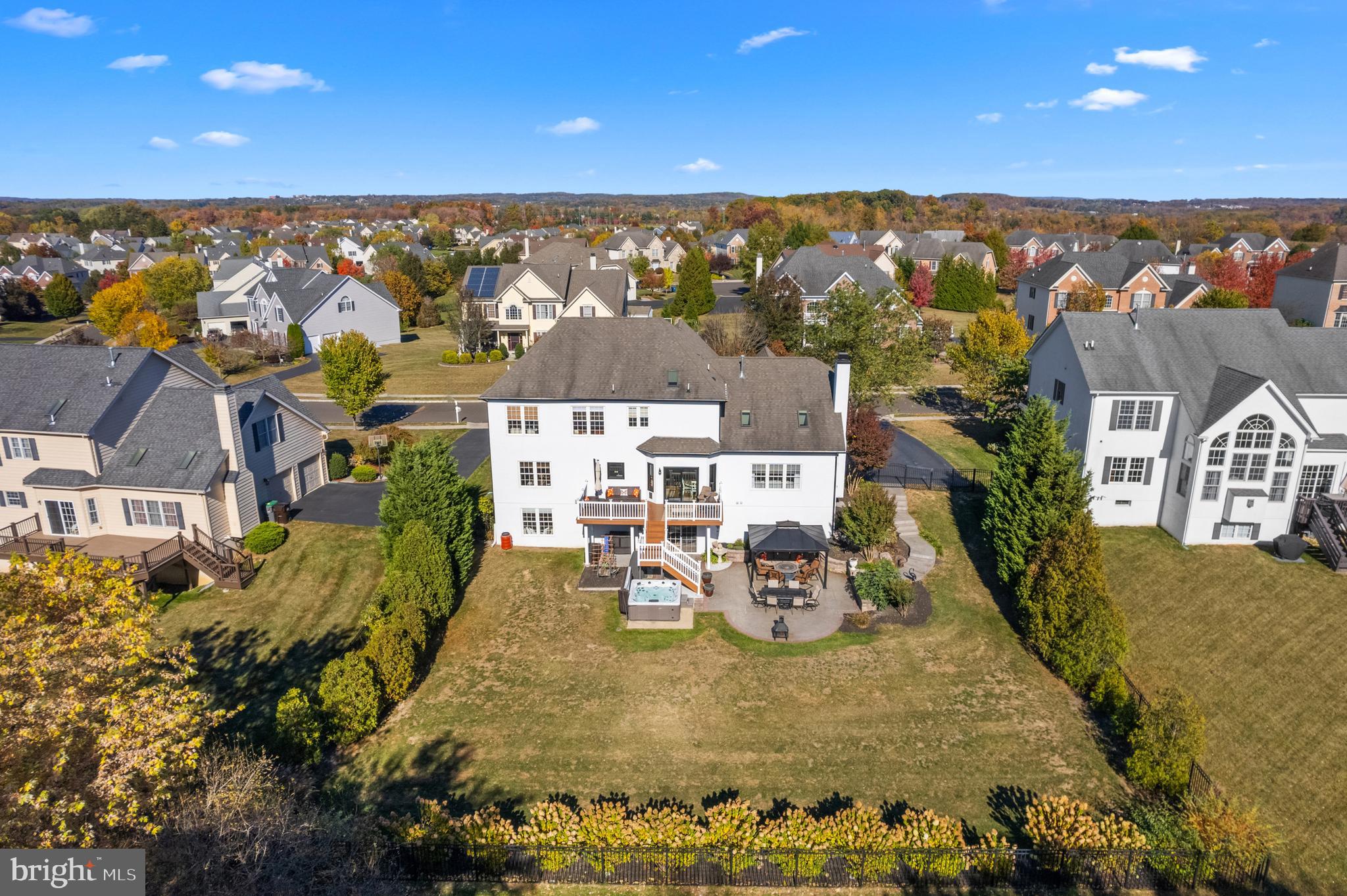 ESTATES AT WARRINGTON RIDGE - Residential