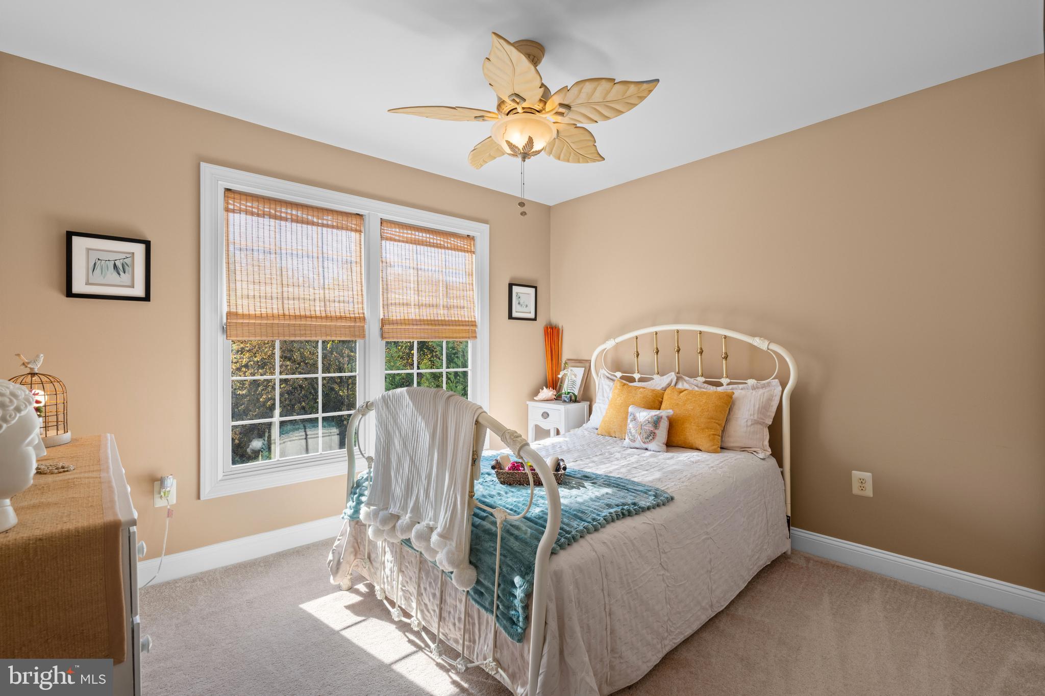 ESTATES AT WARRINGTON RIDGE - Residential