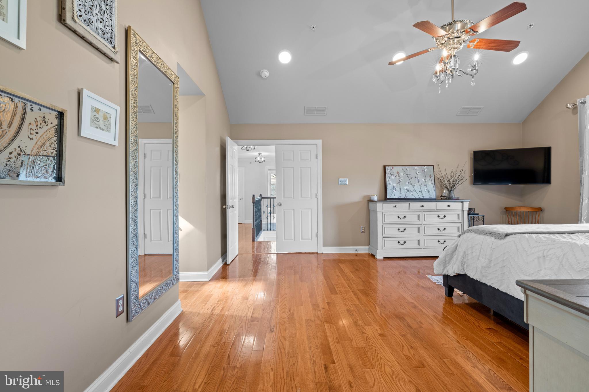 ESTATES AT WARRINGTON RIDGE - Residential