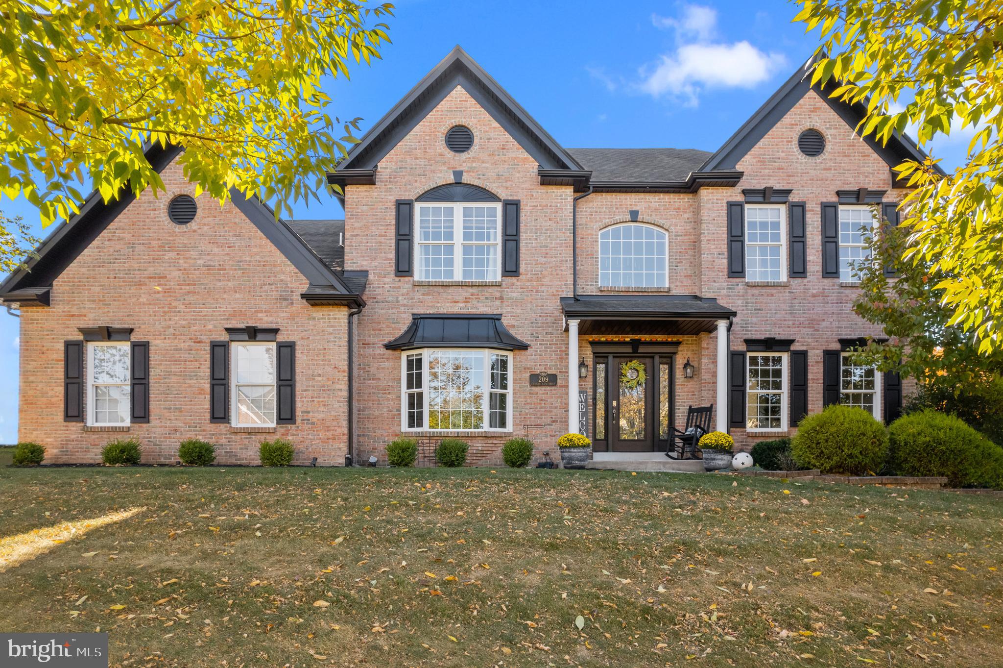 ESTATES AT WARRINGTON RIDGE - Residential