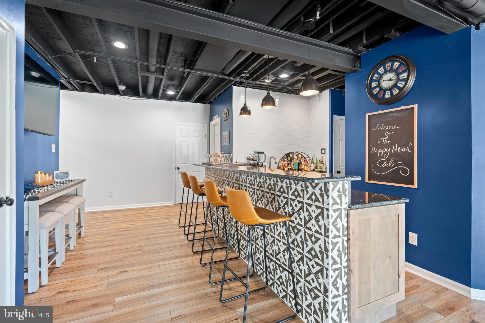 ESTATES AT WARRINGTON RIDGE - Residential