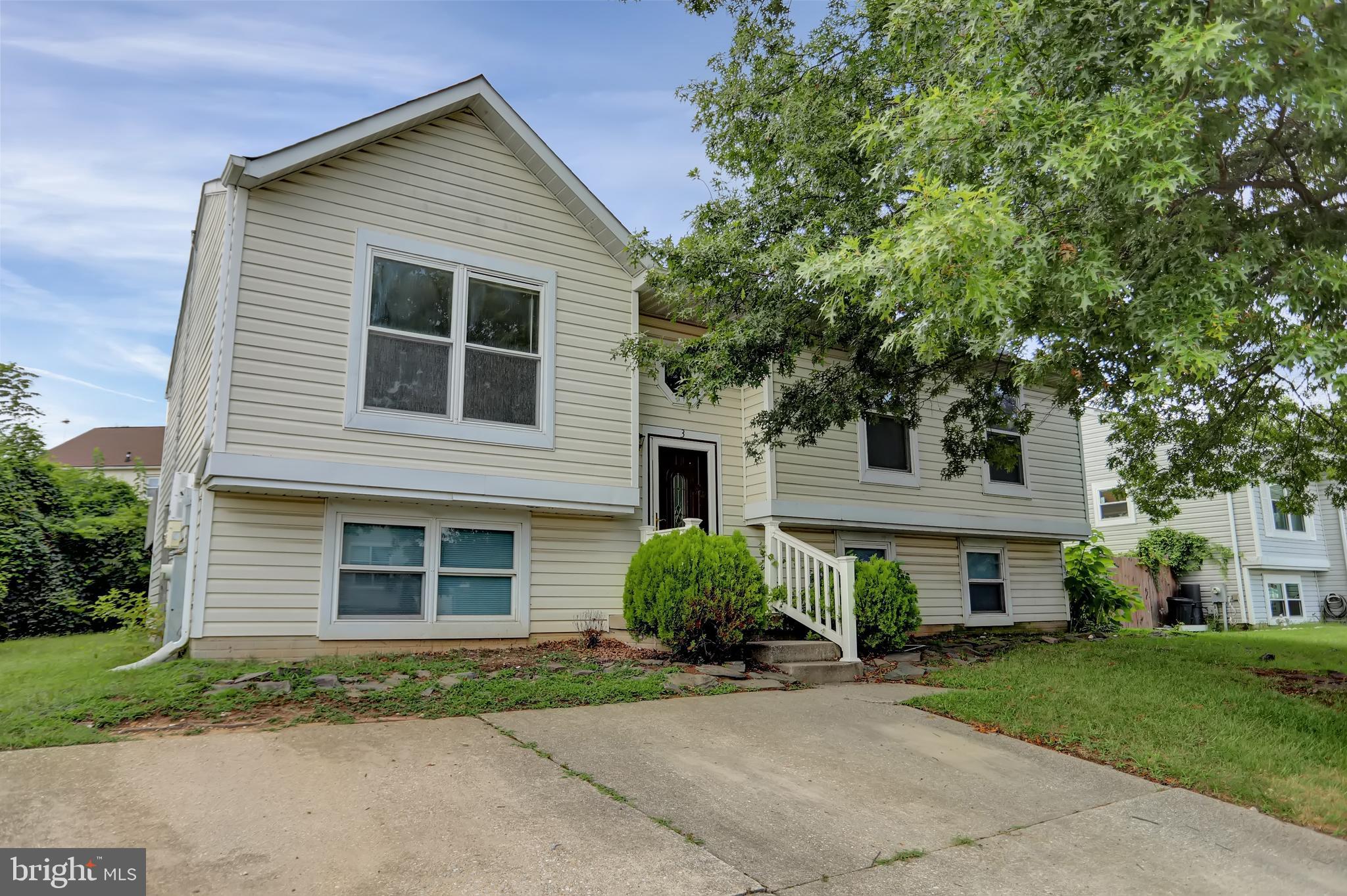 VILLAGE OF PAWNEE - Residential