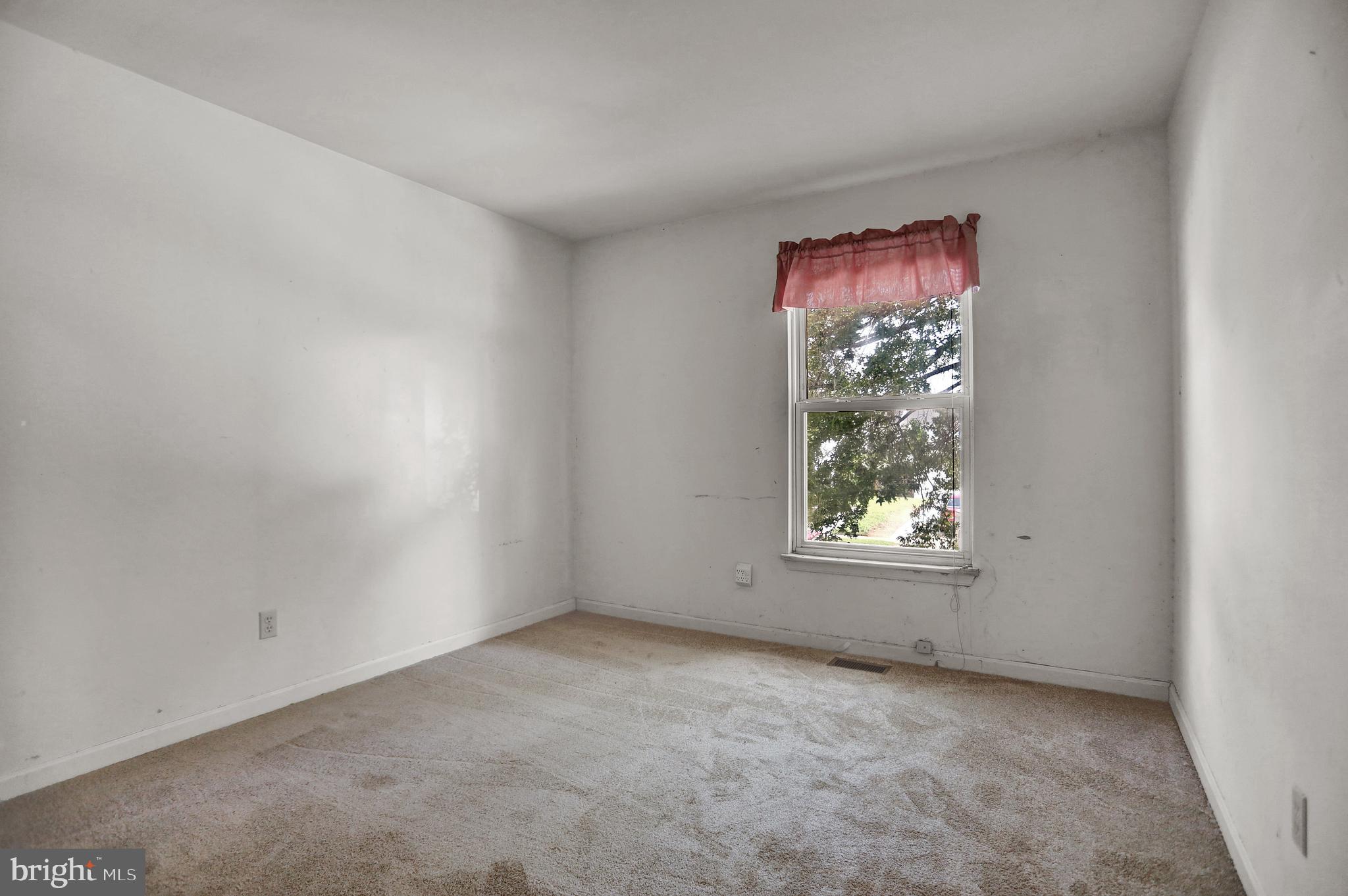 VILLAGE OF PAWNEE - Residential