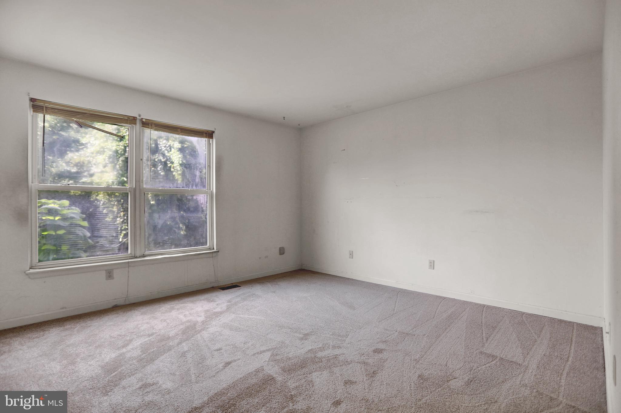 VILLAGE OF PAWNEE - Residential