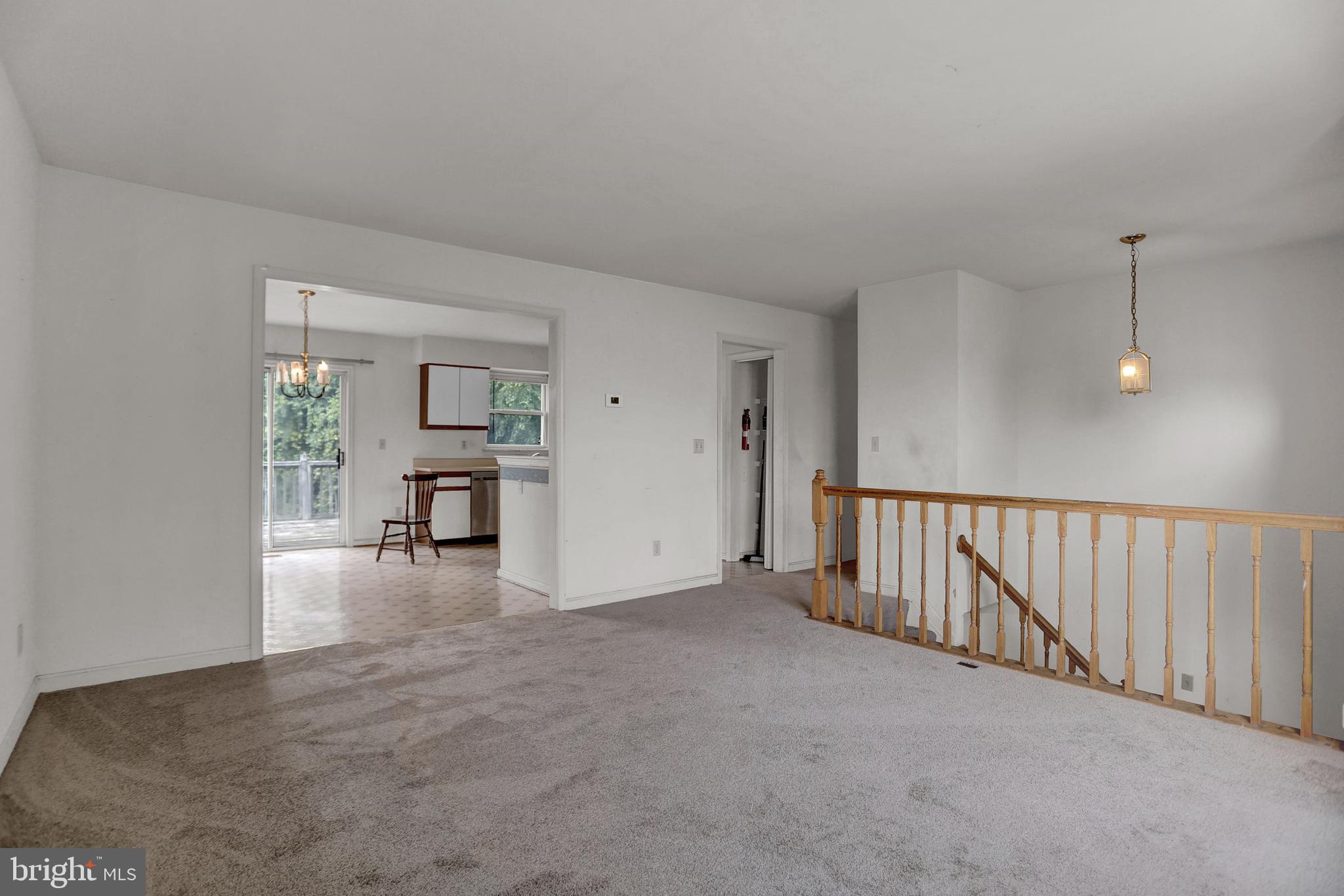 VILLAGE OF PAWNEE - Residential