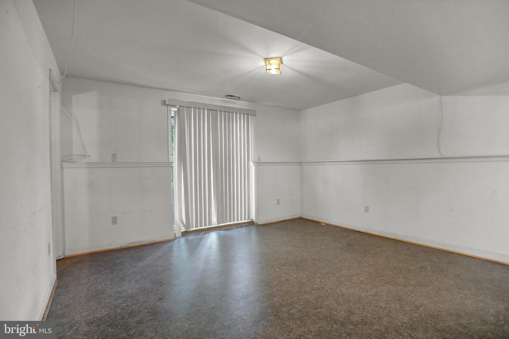 VILLAGE OF PAWNEE - Residential