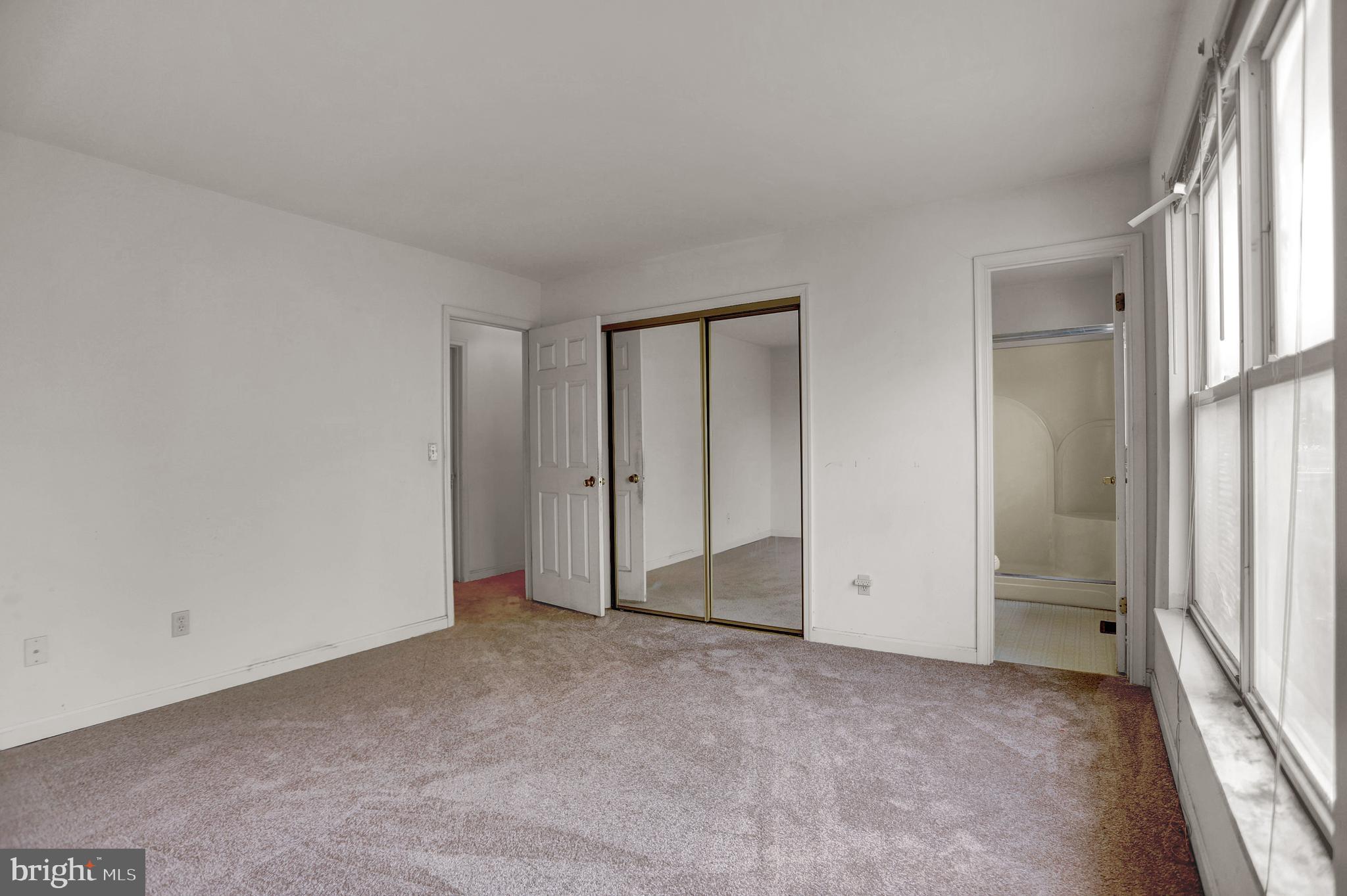 VILLAGE OF PAWNEE - Residential