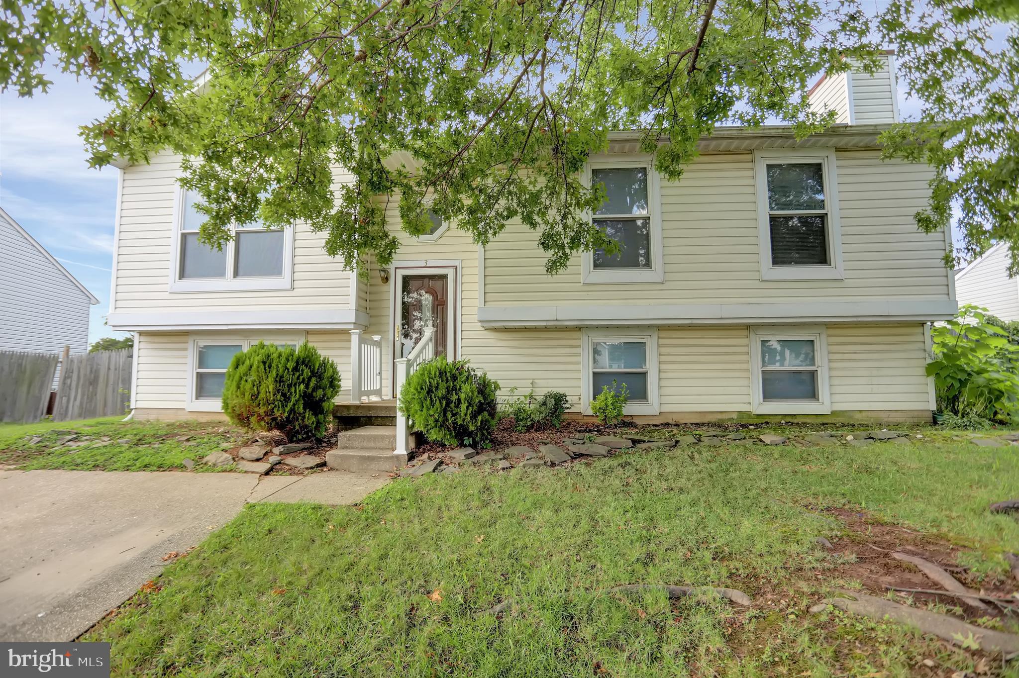 VILLAGE OF PAWNEE - Residential