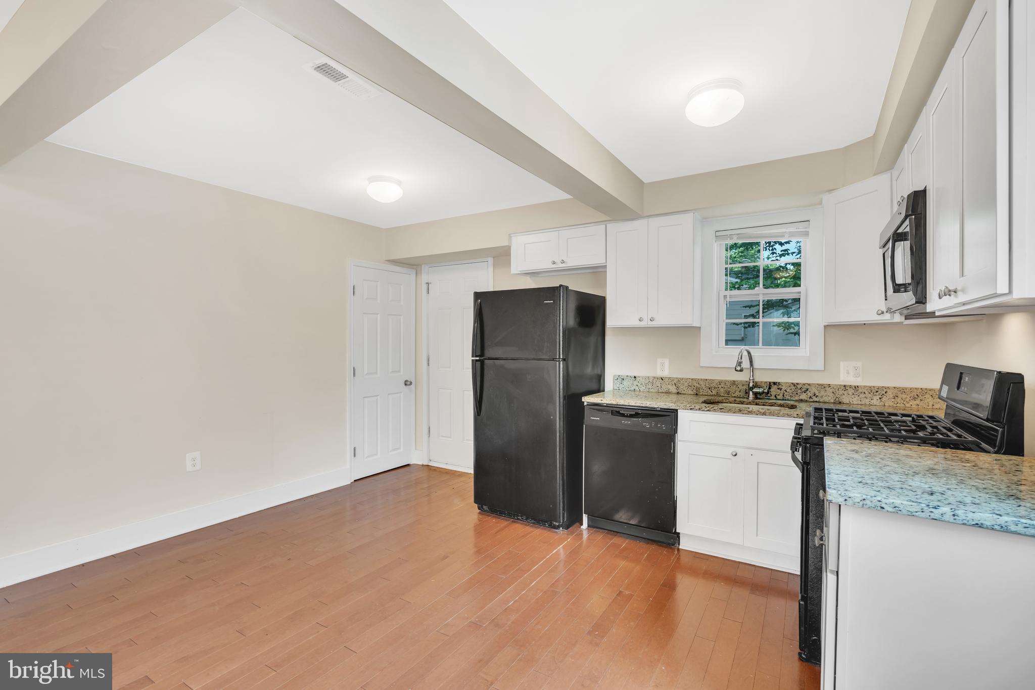 SEAT PLEASANT HEIGHTS - Residential