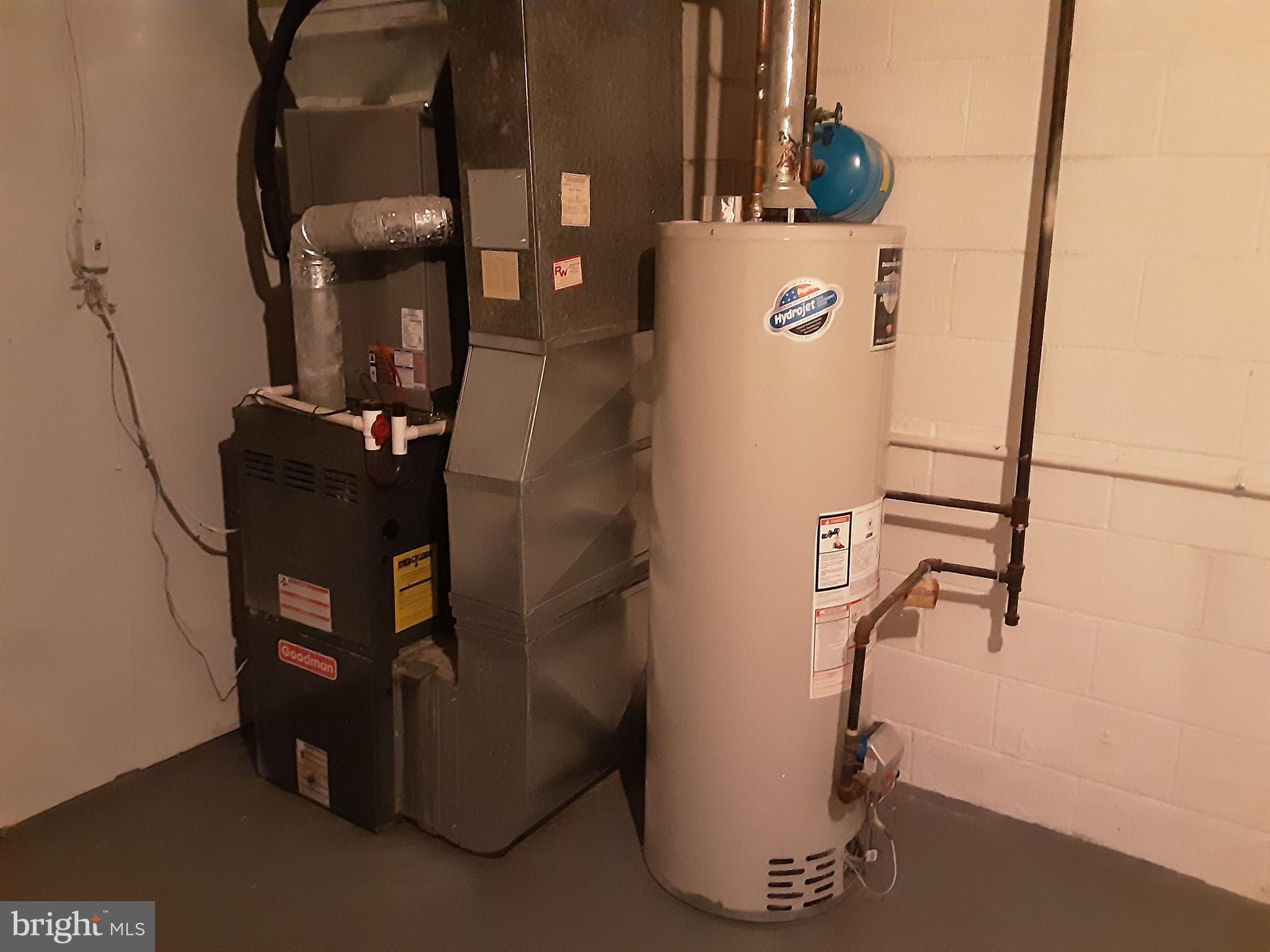 WOODBERRY FOREST - Residential