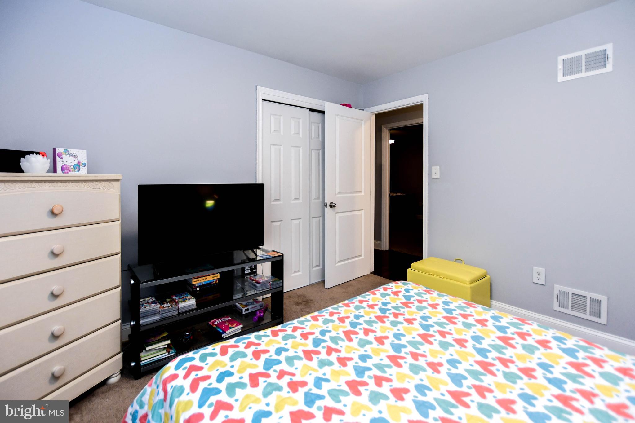 WOODBERRY FOREST - Residential