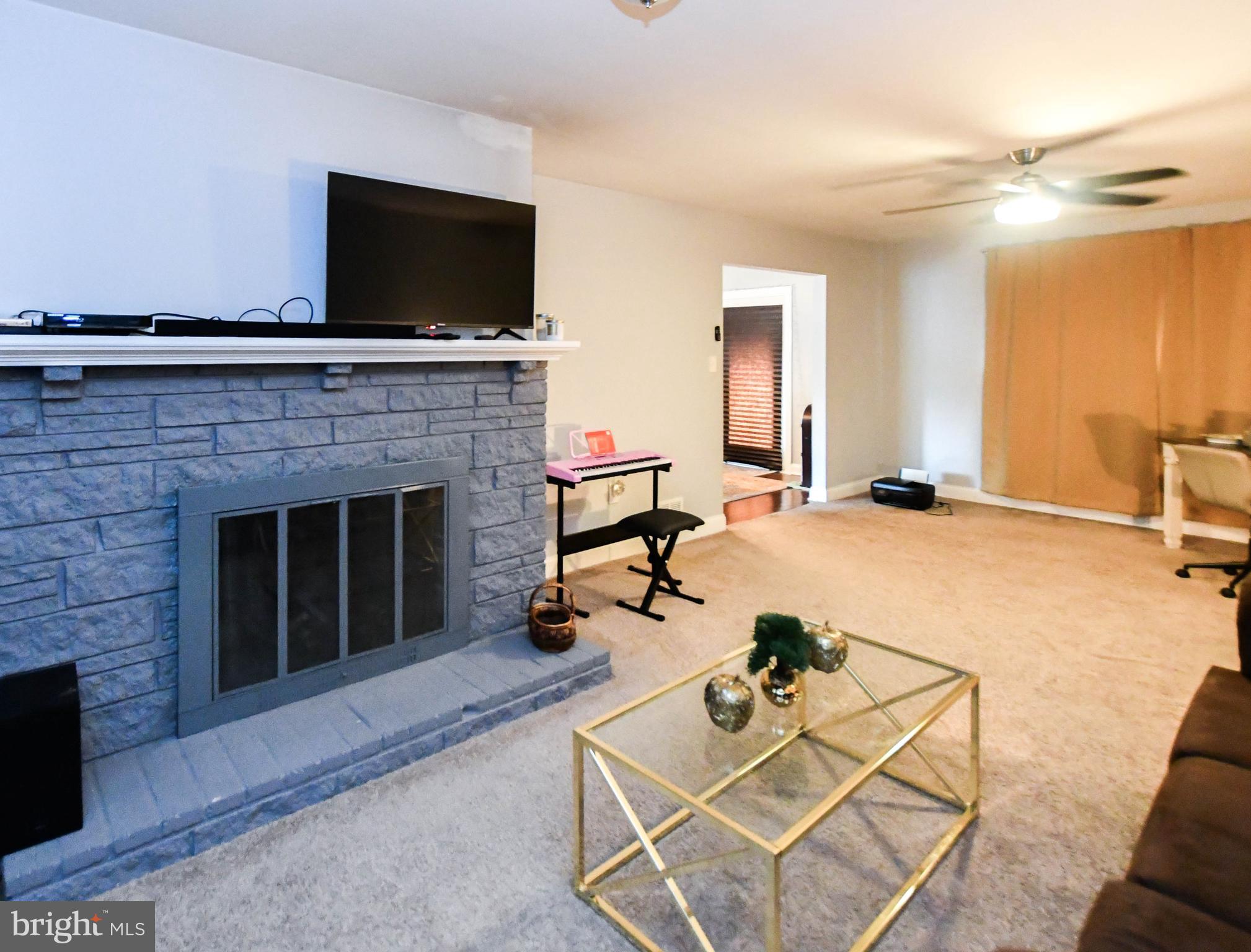 WOODBERRY FOREST - Residential