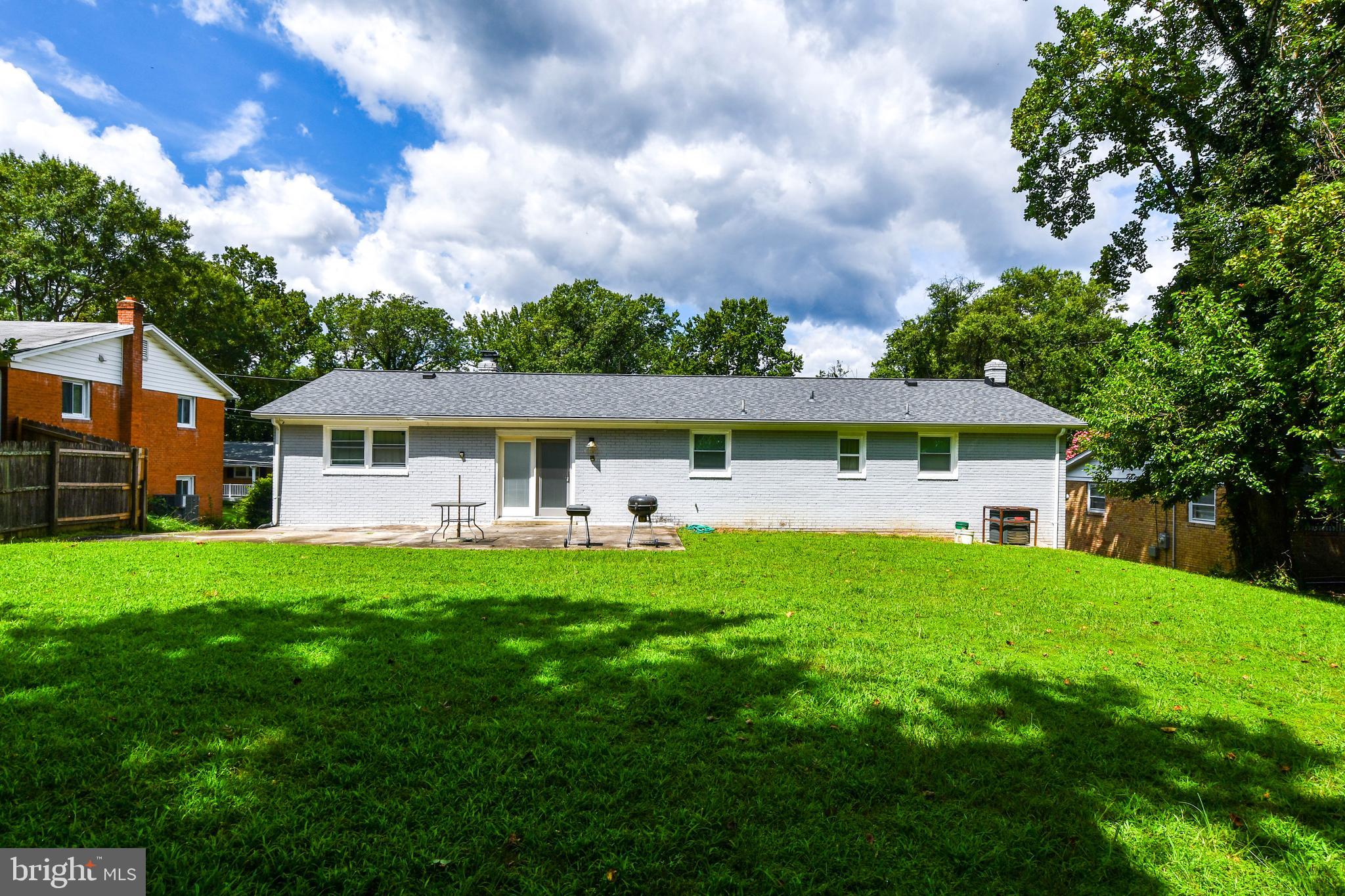 WOODBERRY FOREST - Residential