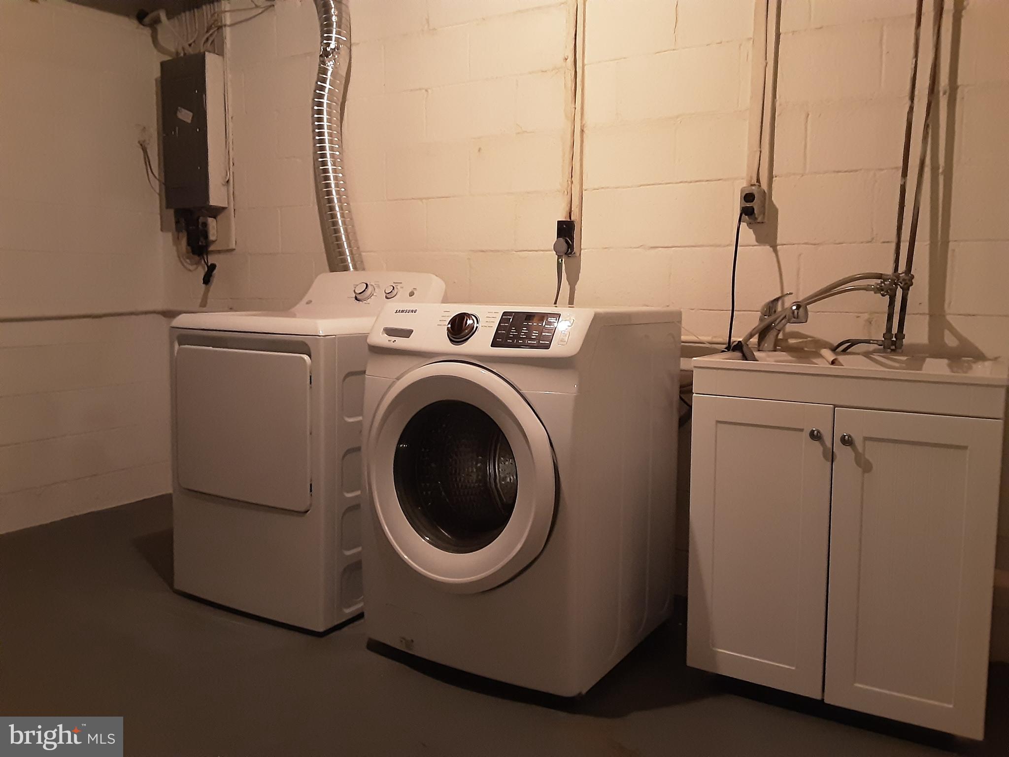 WOODBERRY FOREST - Residential