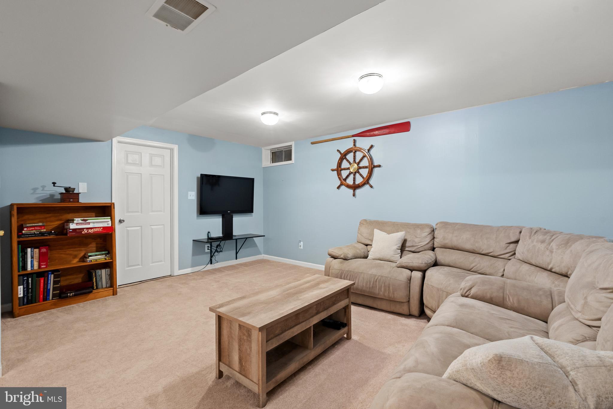 ASHBURN FARM - Residential