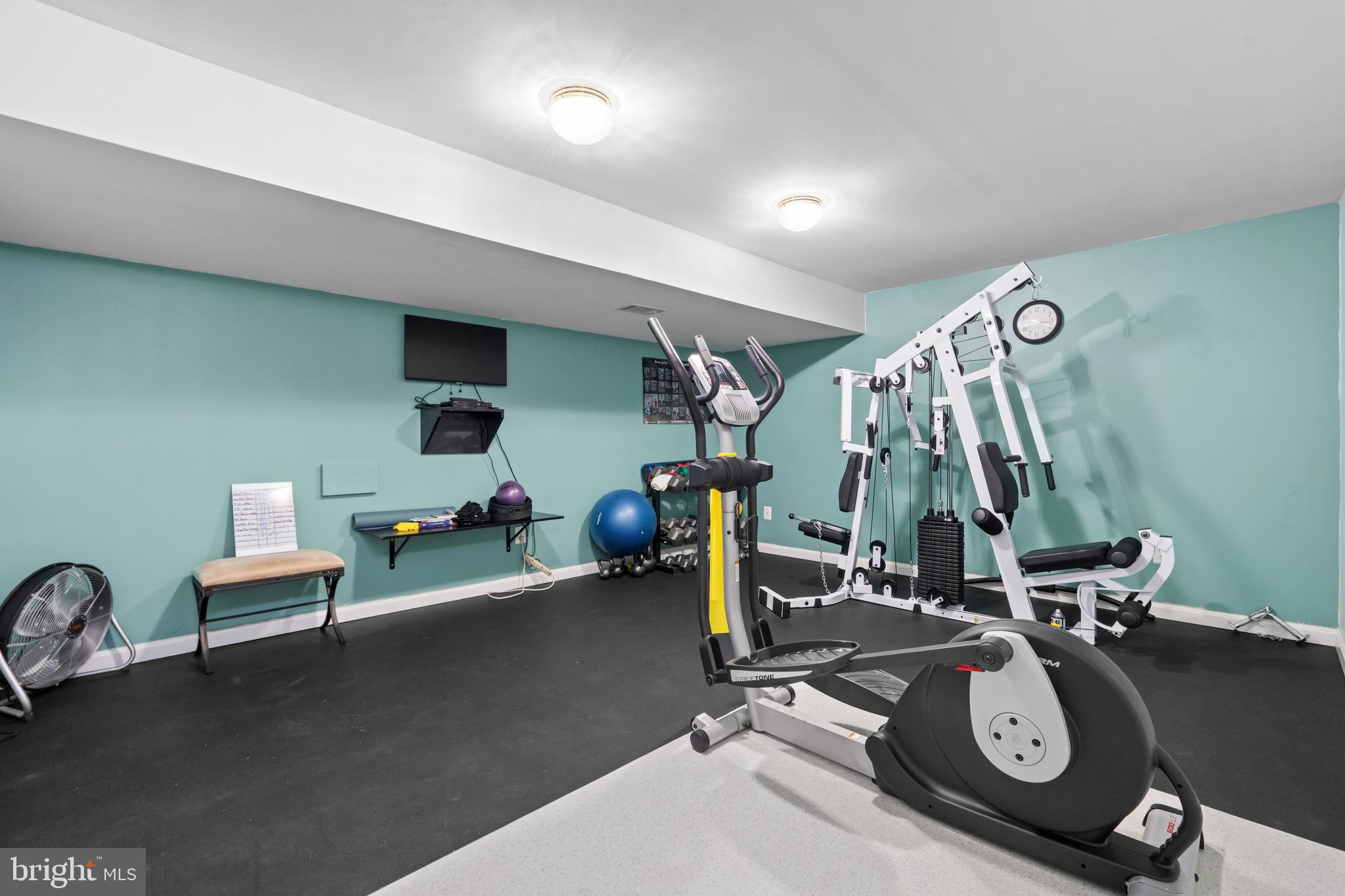 ASHBURN FARM - Residential