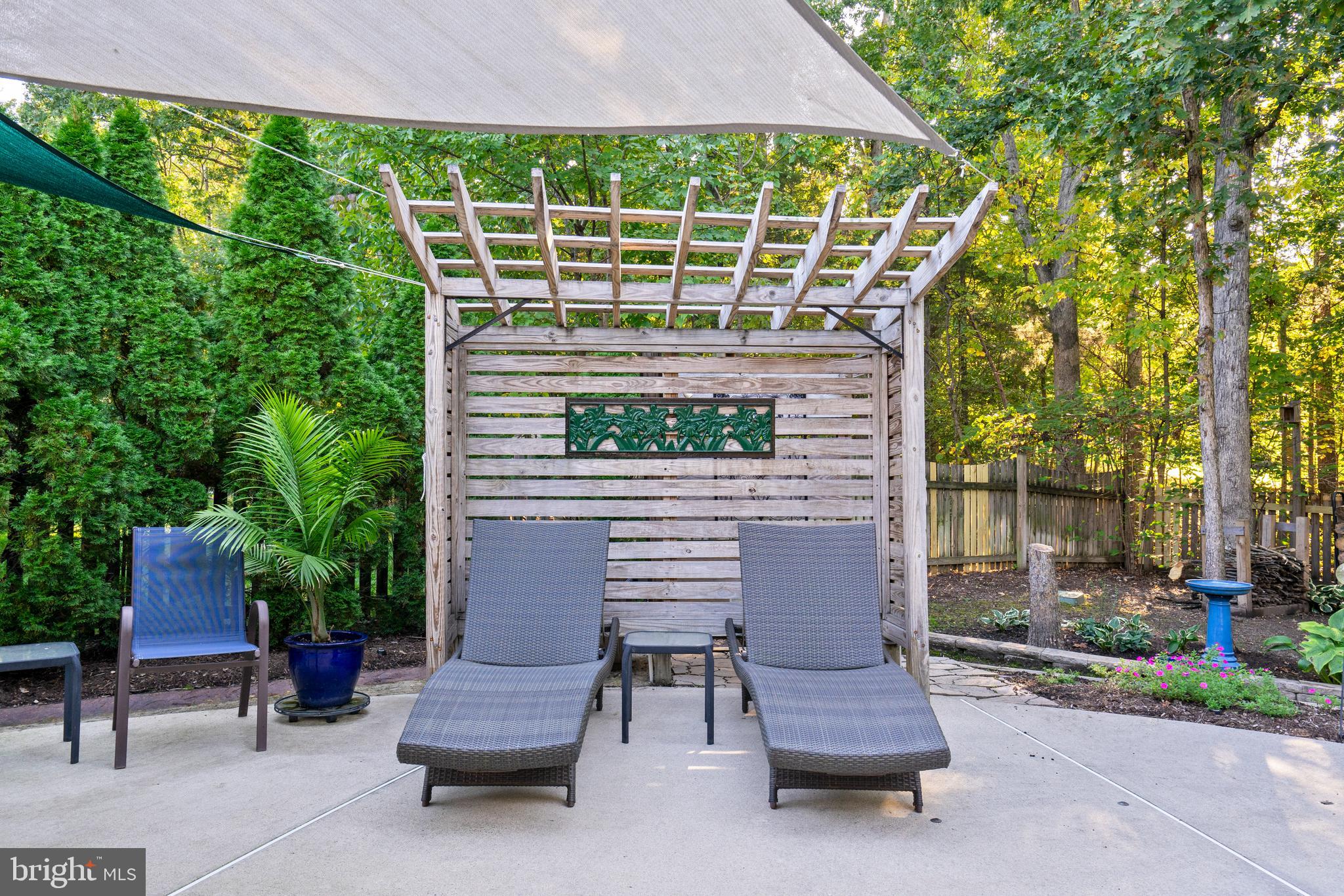 ASHBURN FARM - Residential