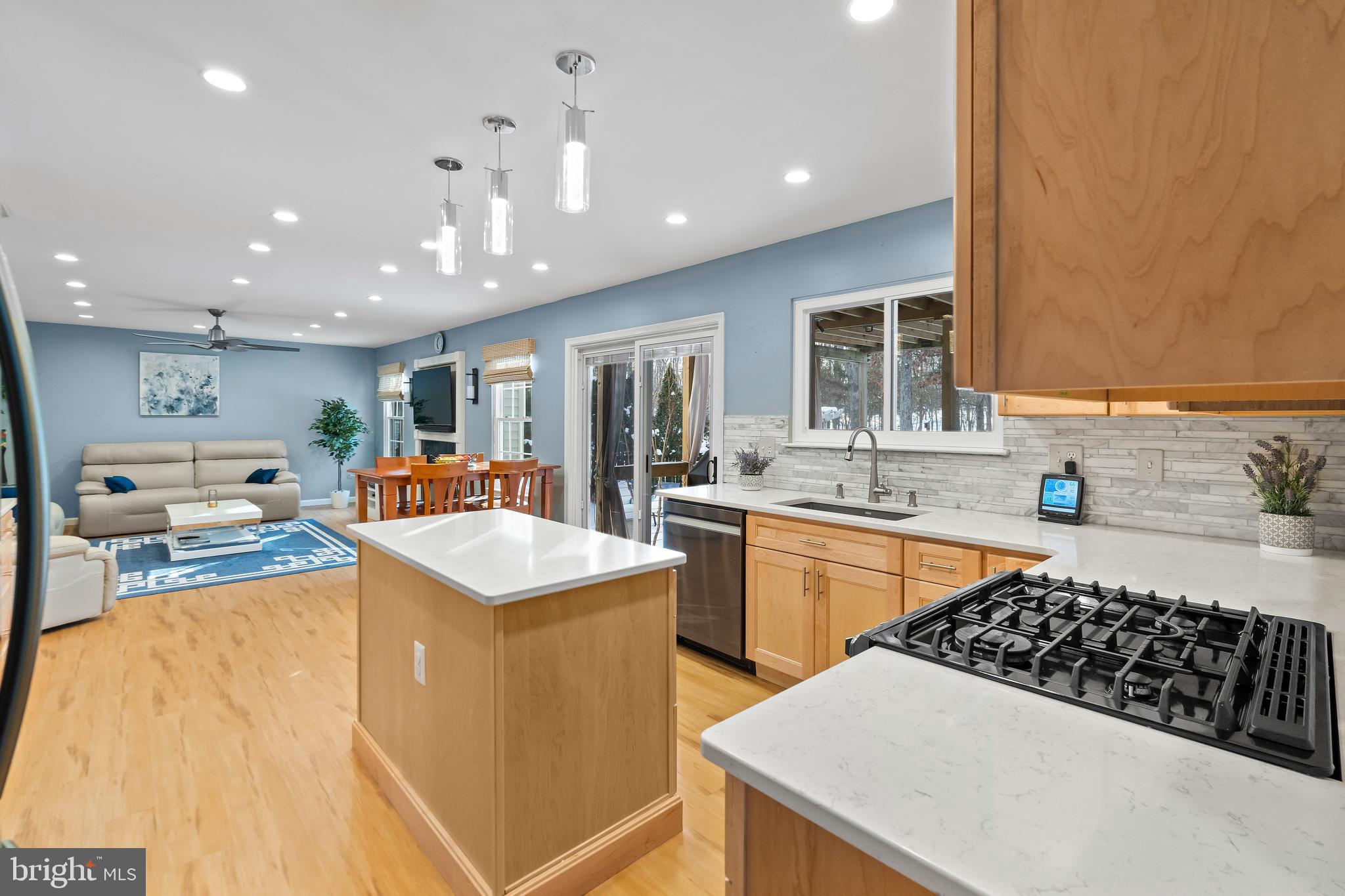 ASHBURN FARM - Residential